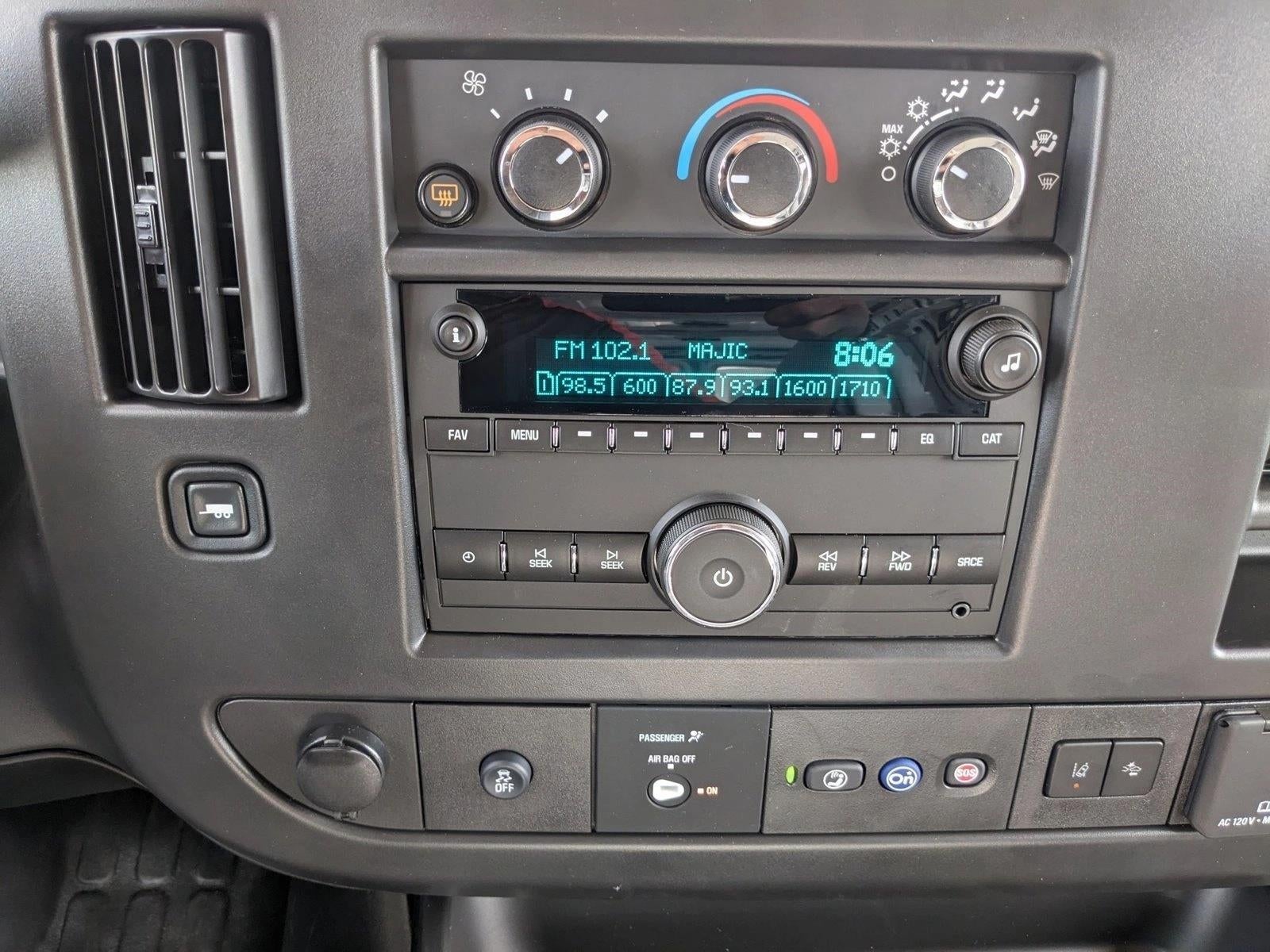 2025 Chevrolet Express Cargo Base