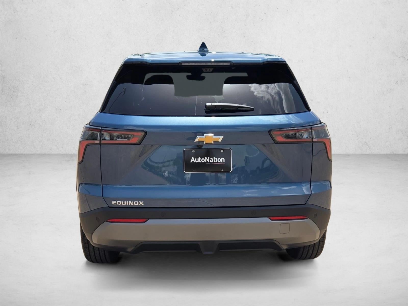 2027 Chevrolet Equinox FWD LT