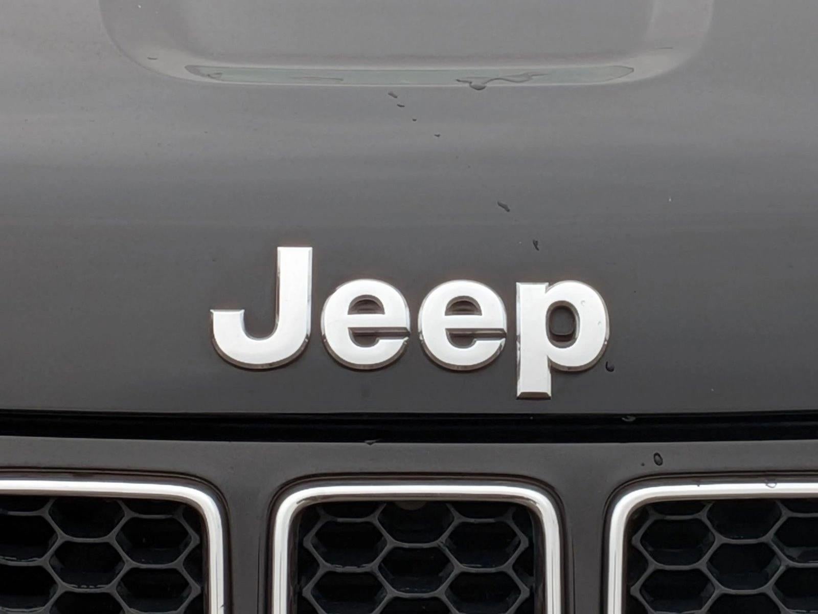 2014 Jeep Grand Cherokee RWD 4dr Overland