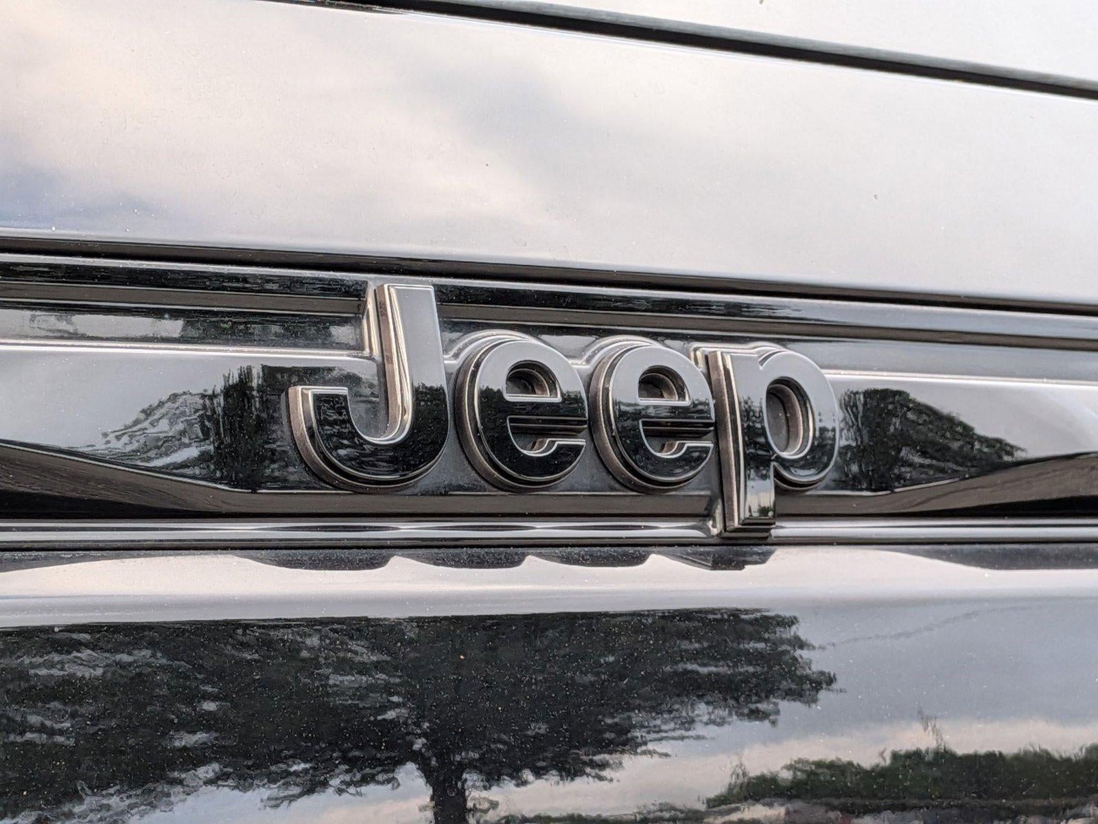 2024 Jeep Grand Cherokee Altitude 4x2