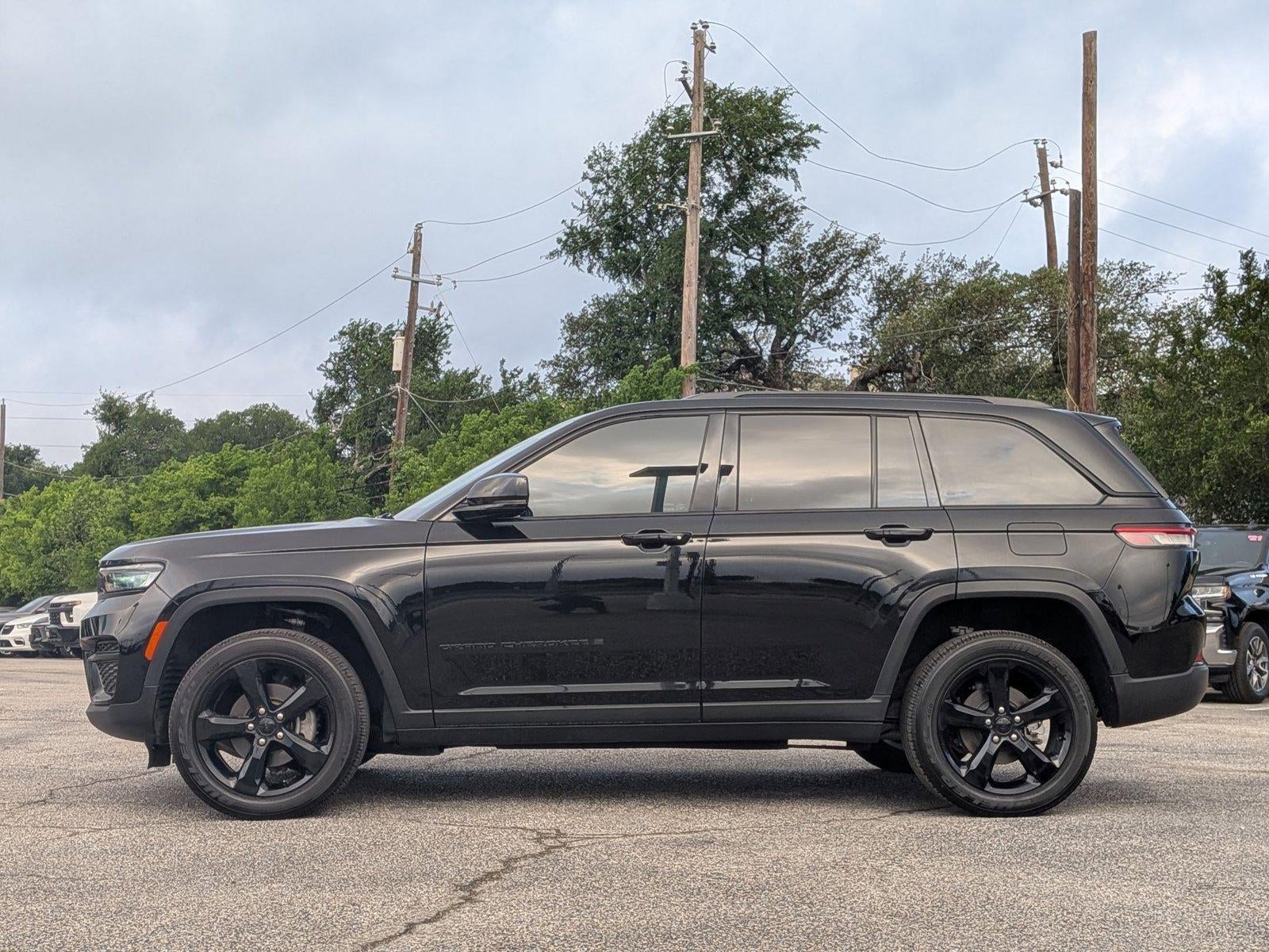 2024 Jeep Grand Cherokee Altitude 4x2