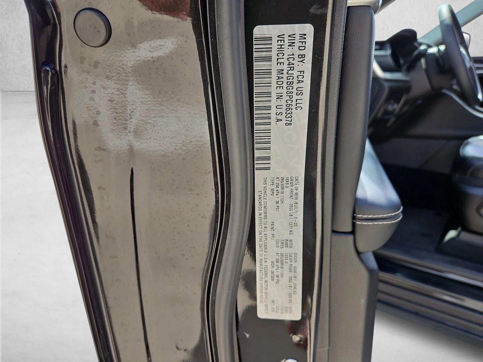 2023 Jeep Grand Cherokee Limited 4x2