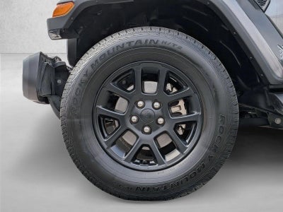 2023 Jeep Gladiator Overland 4x4 *Ltd Avail*