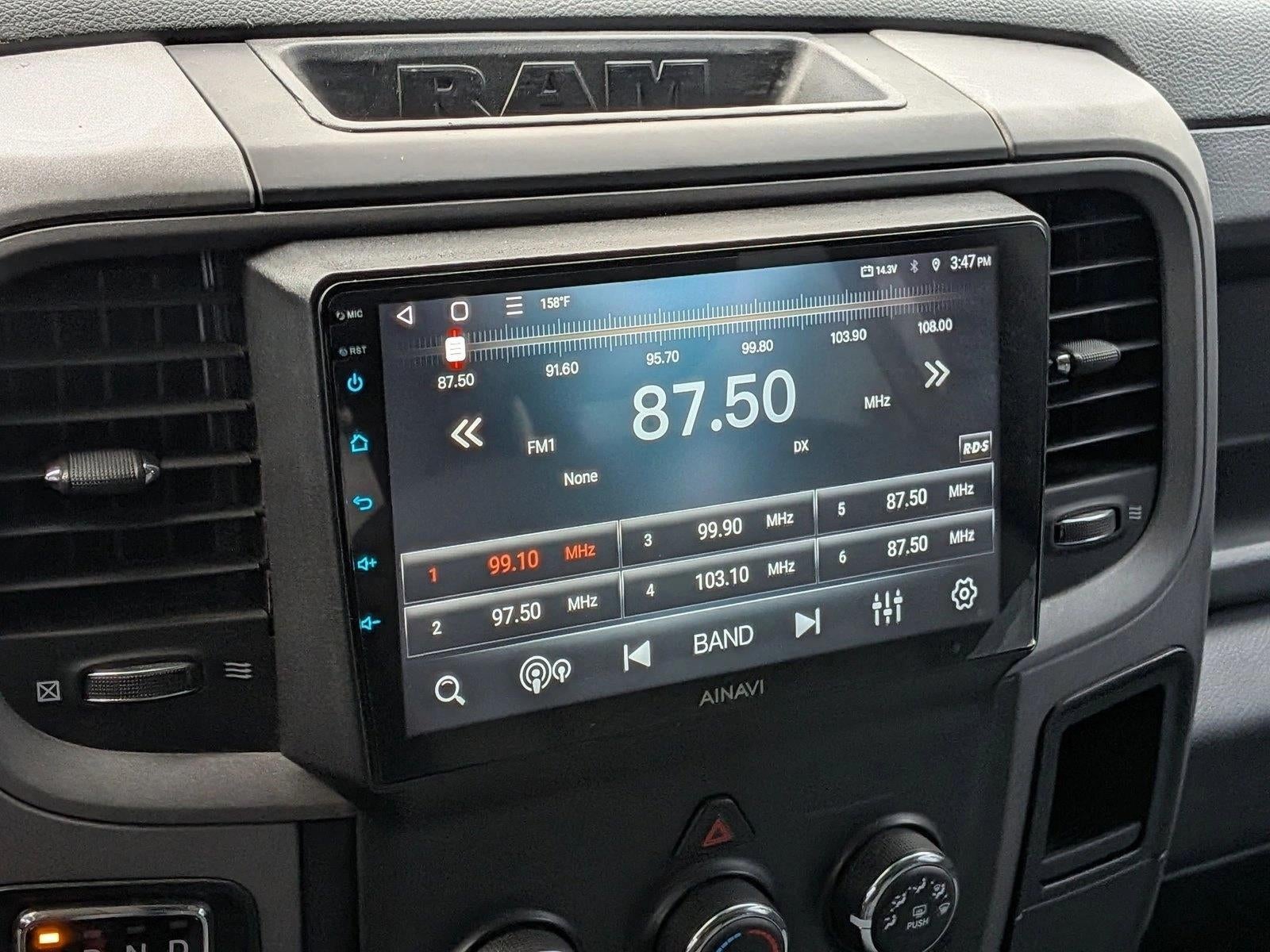 2019 RAM 1500 Classic Express 4x2 Crew Cab 5'7" Box