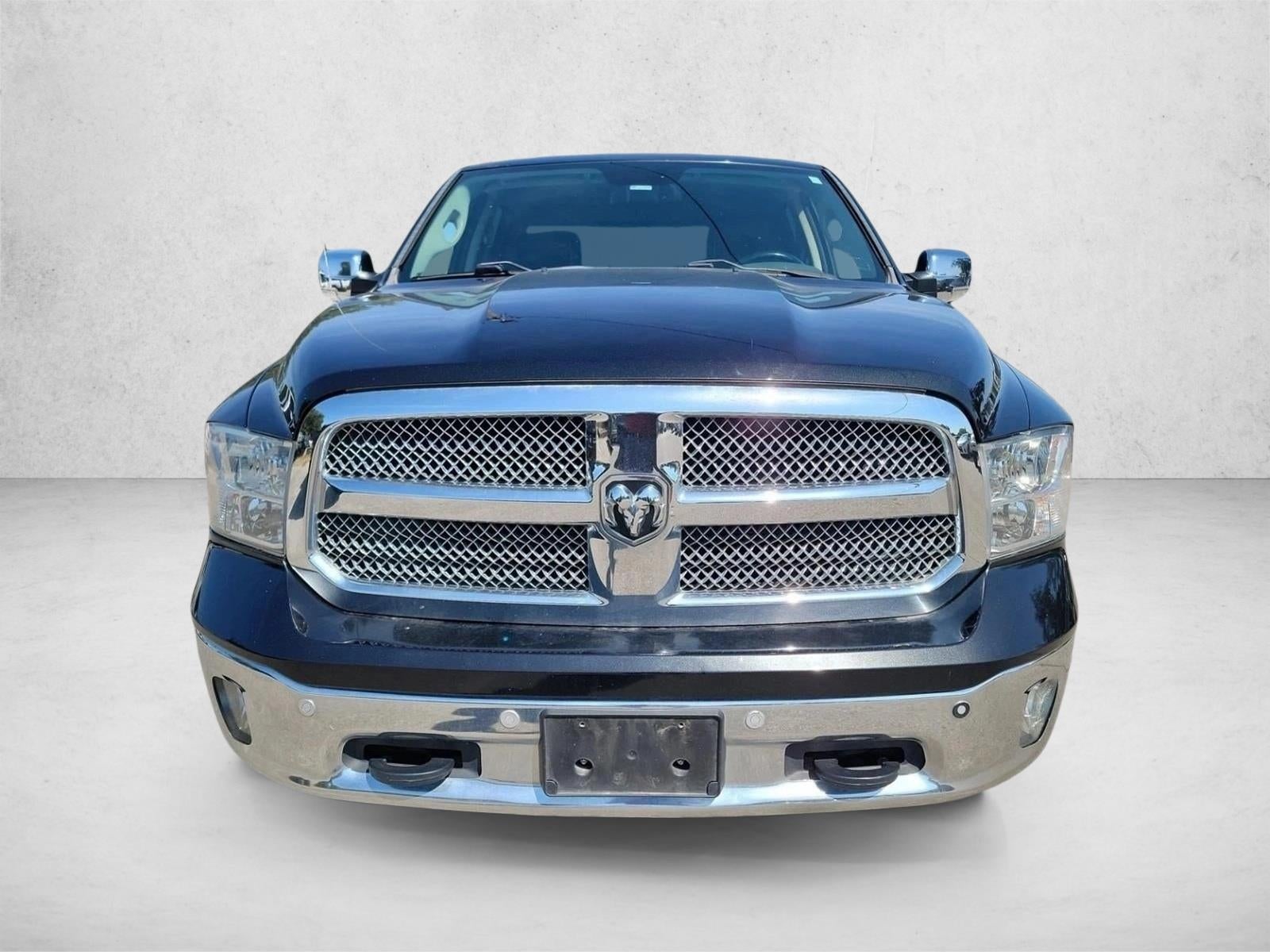 2017 RAM 1500 Lone Star Silver 4x2 Crew Cab 5'7" Box