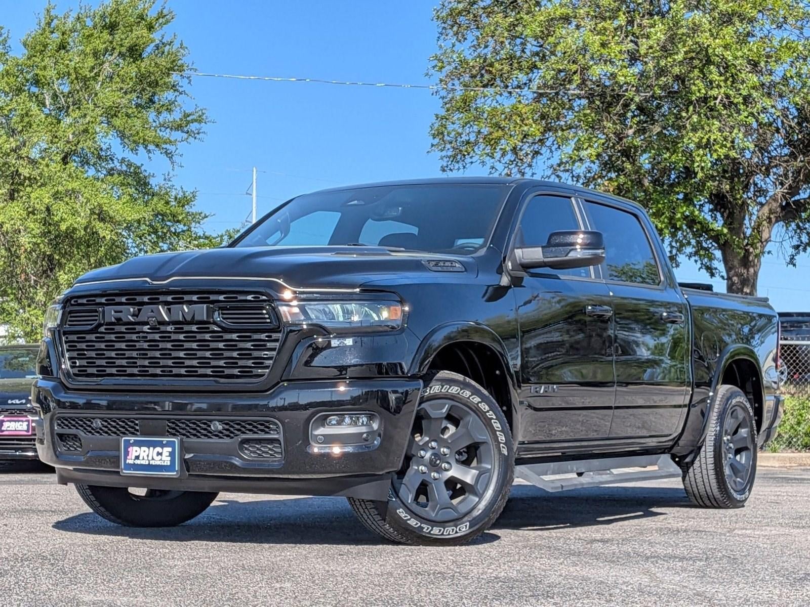 2025 RAM 1500 Lone Star 4x4 Crew Cab 5'7" Box