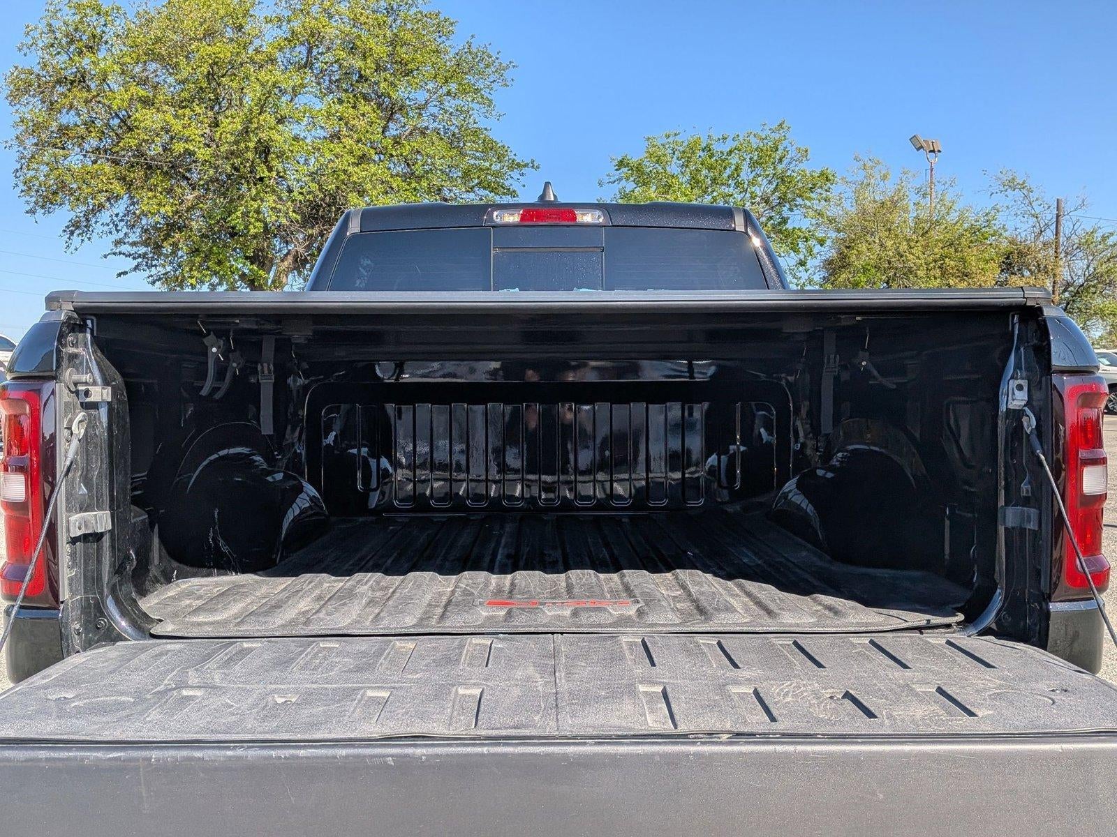 2025 RAM 1500 Lone Star 4x4 Crew Cab 5'7" Box