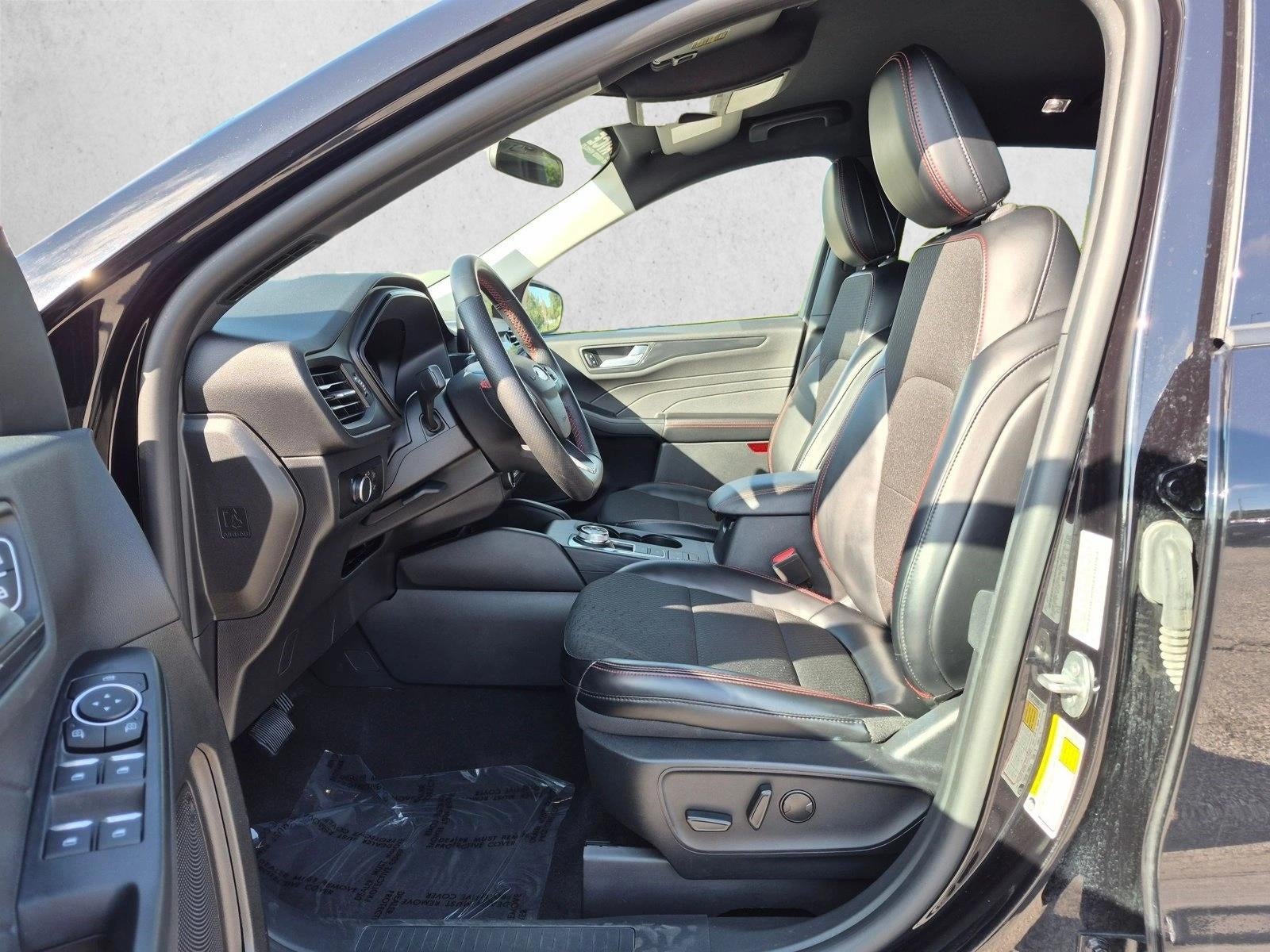 2025 Ford Escape ST-Line FWD