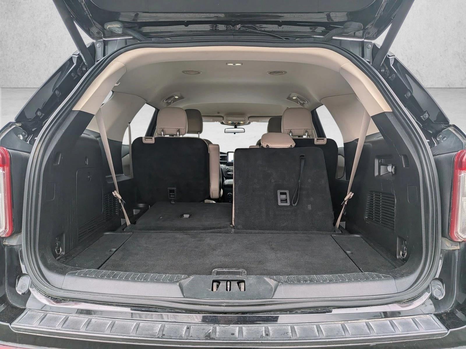 2020 Ford Explorer XLT RWD