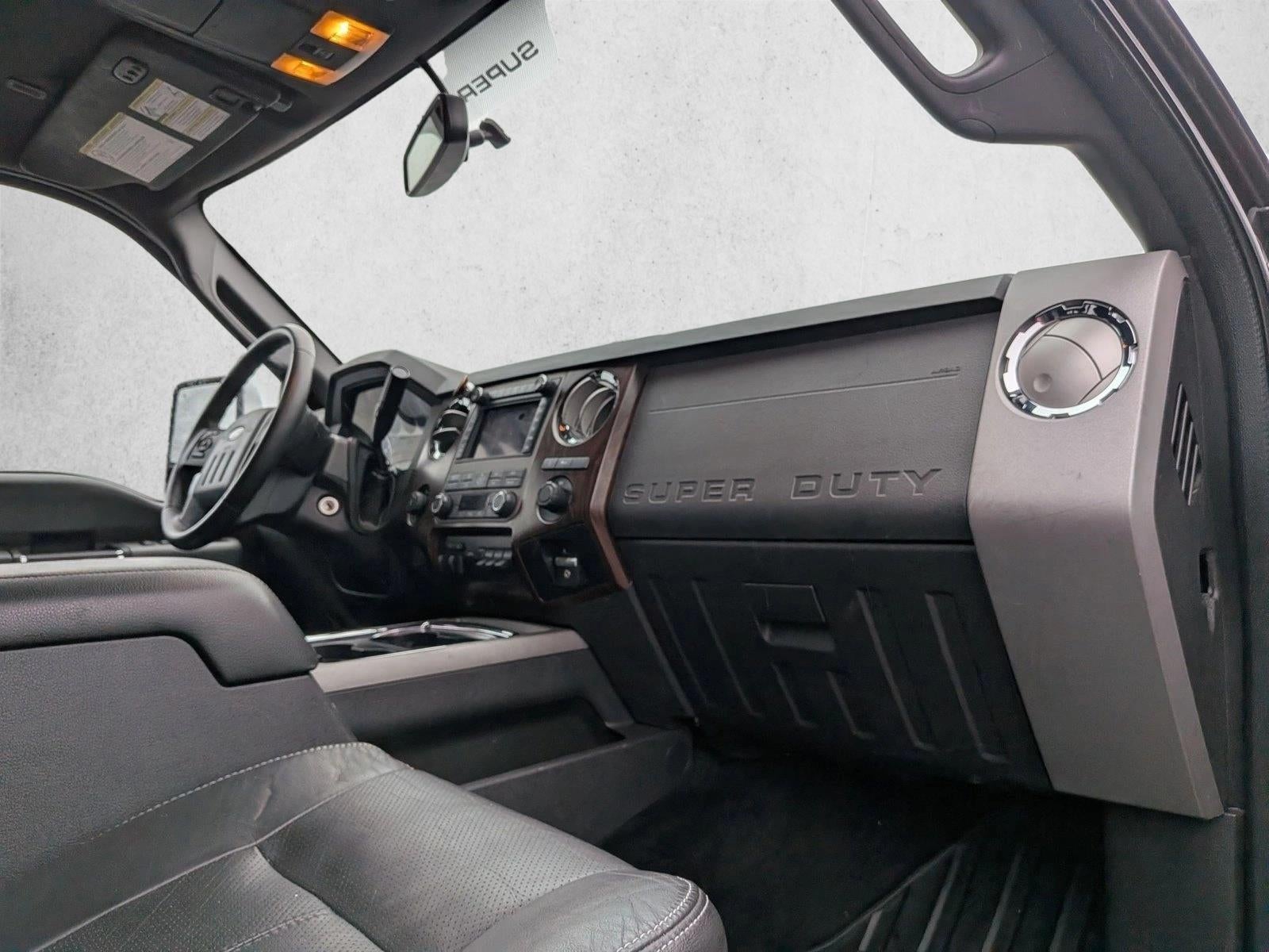 2012 Ford Super Duty F-250 SRW 4WD Crew Cab 6-3/4 Ft Box Lariat