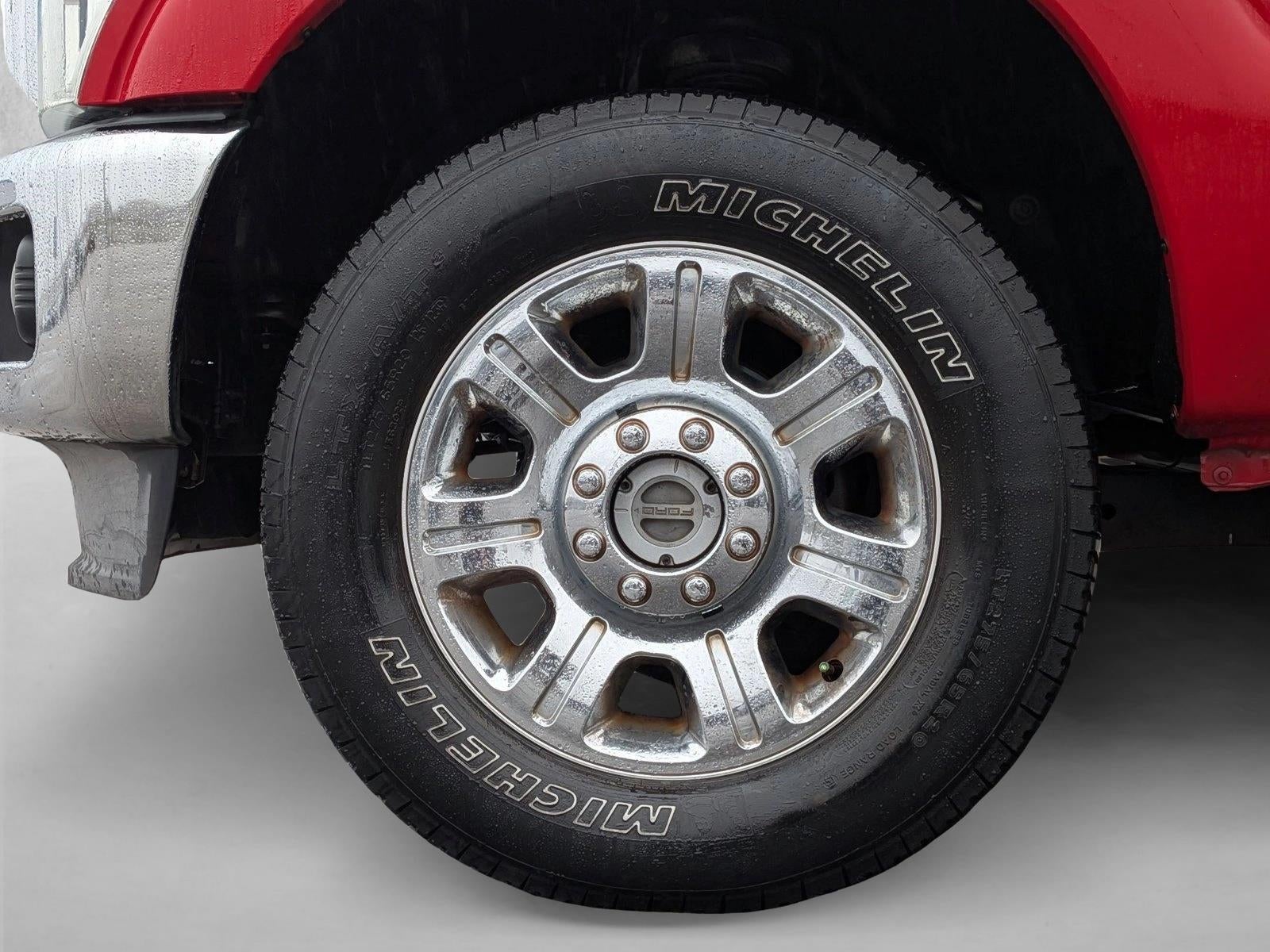 2012 Ford Super Duty F-250 SRW 4WD Crew Cab 6-3/4 Ft Box Lariat