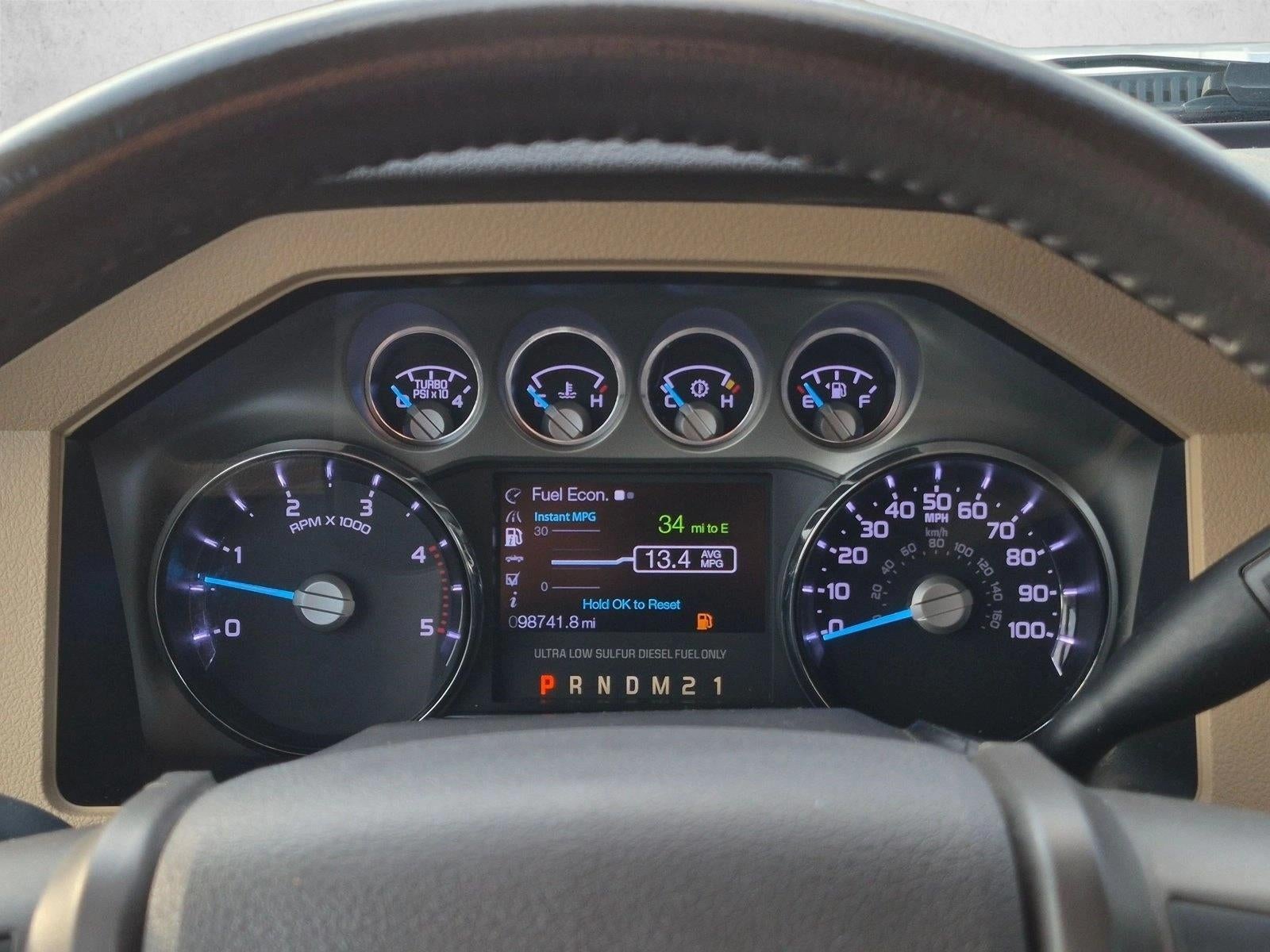 2013 Ford Super Duty F-350 SRW 4WD Crew Cab 6-3/4 Ft Box Lariat