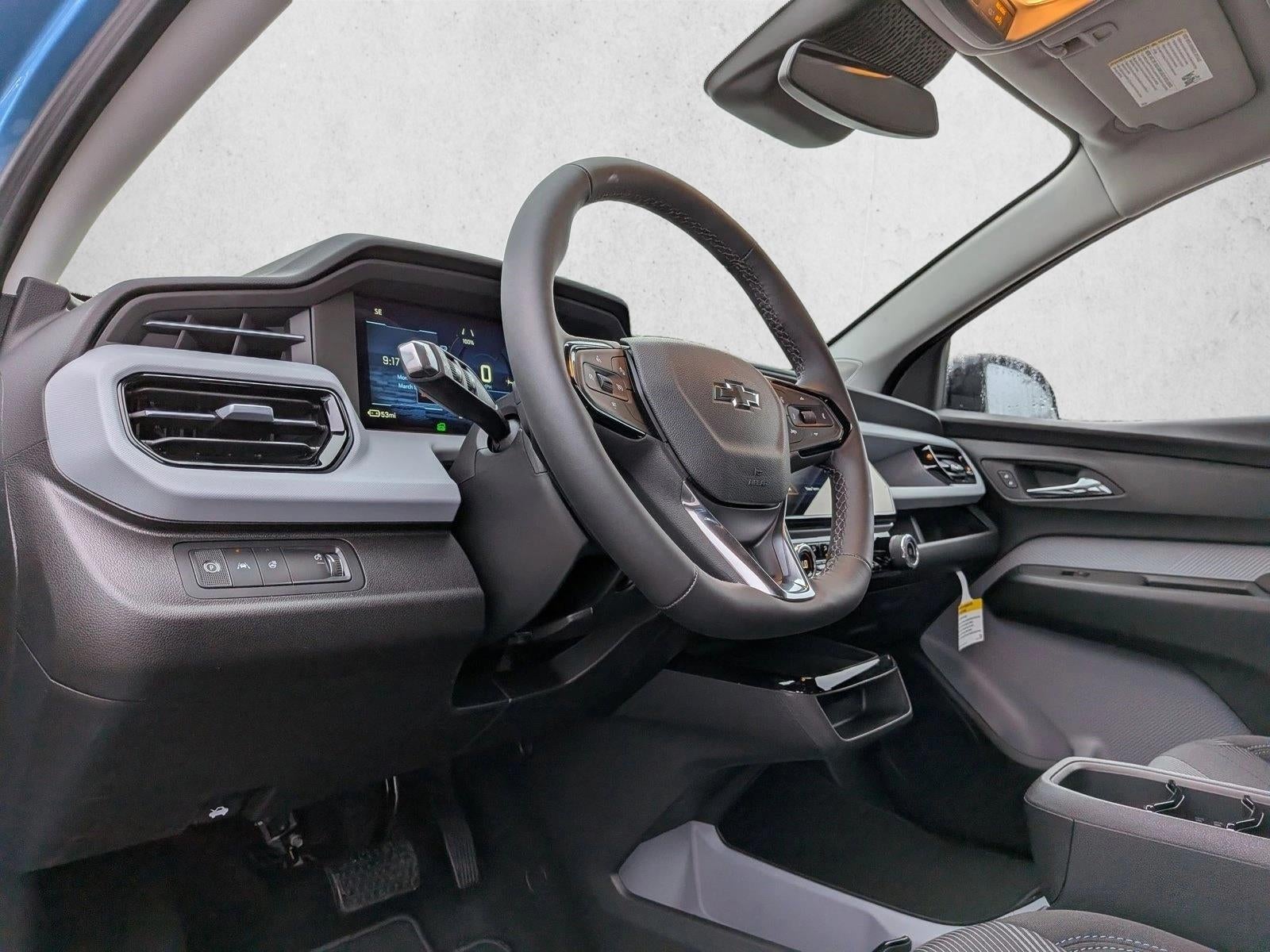 2027 Chevrolet Bolt FWD 4dr LT