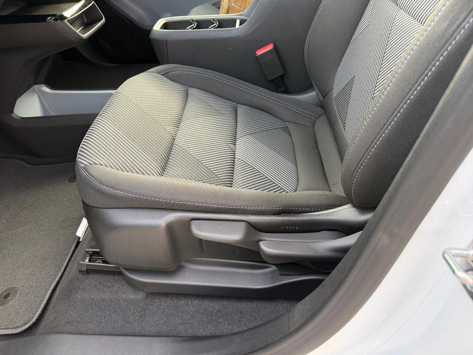 2027 Chevrolet Bolt FWD 4dr LT