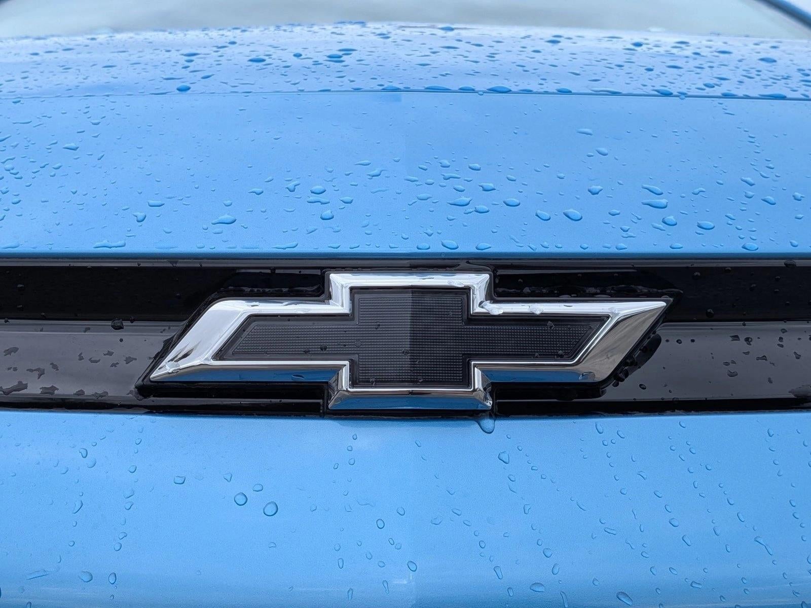 2027 Chevrolet Bolt FWD 4dr LT