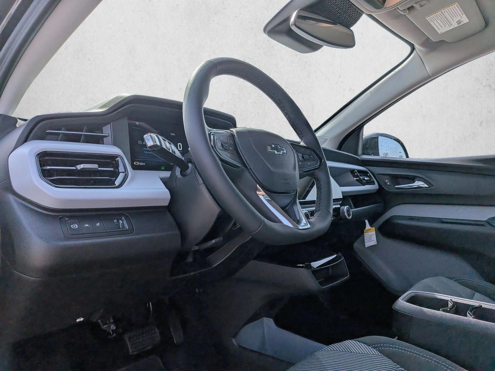 2027 Chevrolet Bolt FWD 4dr LT