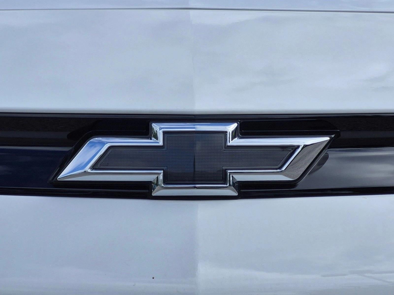 2027 Chevrolet Bolt FWD 4dr LT
