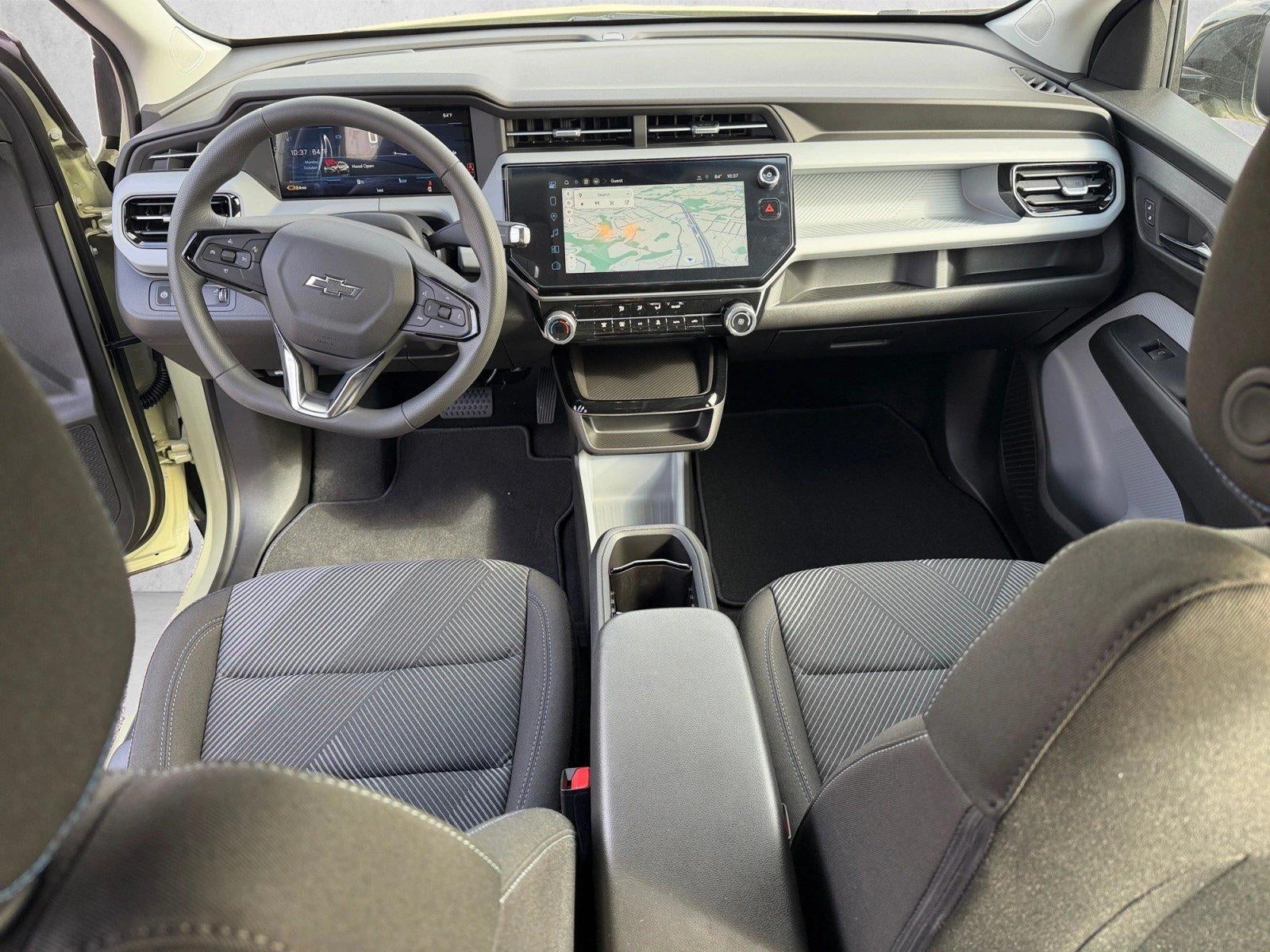 2027 Chevrolet Bolt FWD 4dr LT