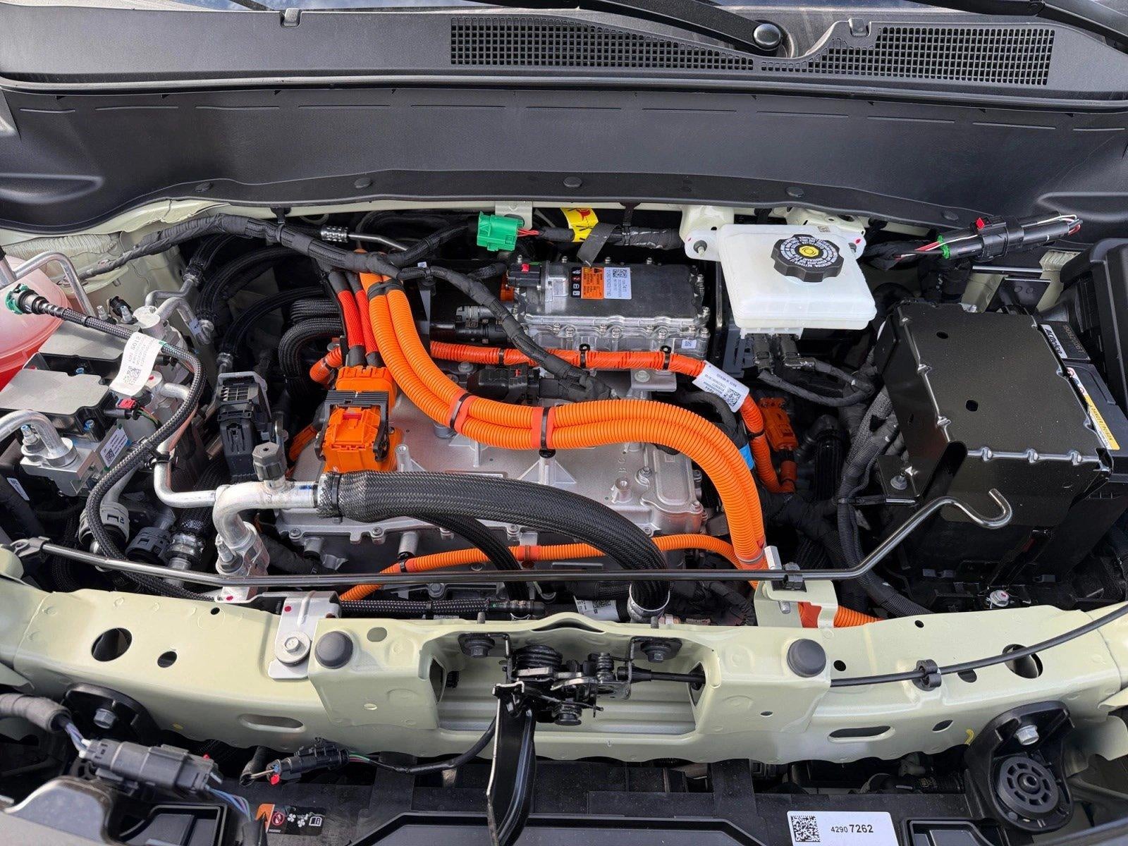 2027 Chevrolet Bolt FWD 4dr LT