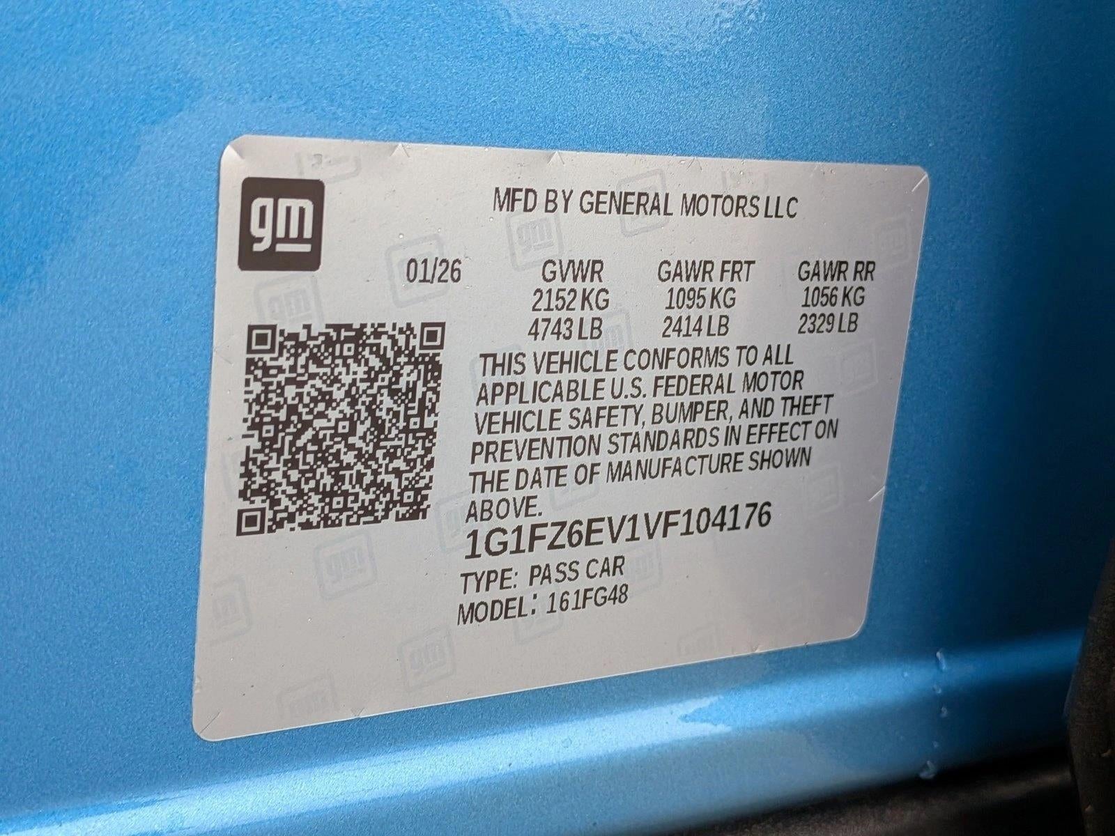 2027 Chevrolet Bolt FWD 4dr RS