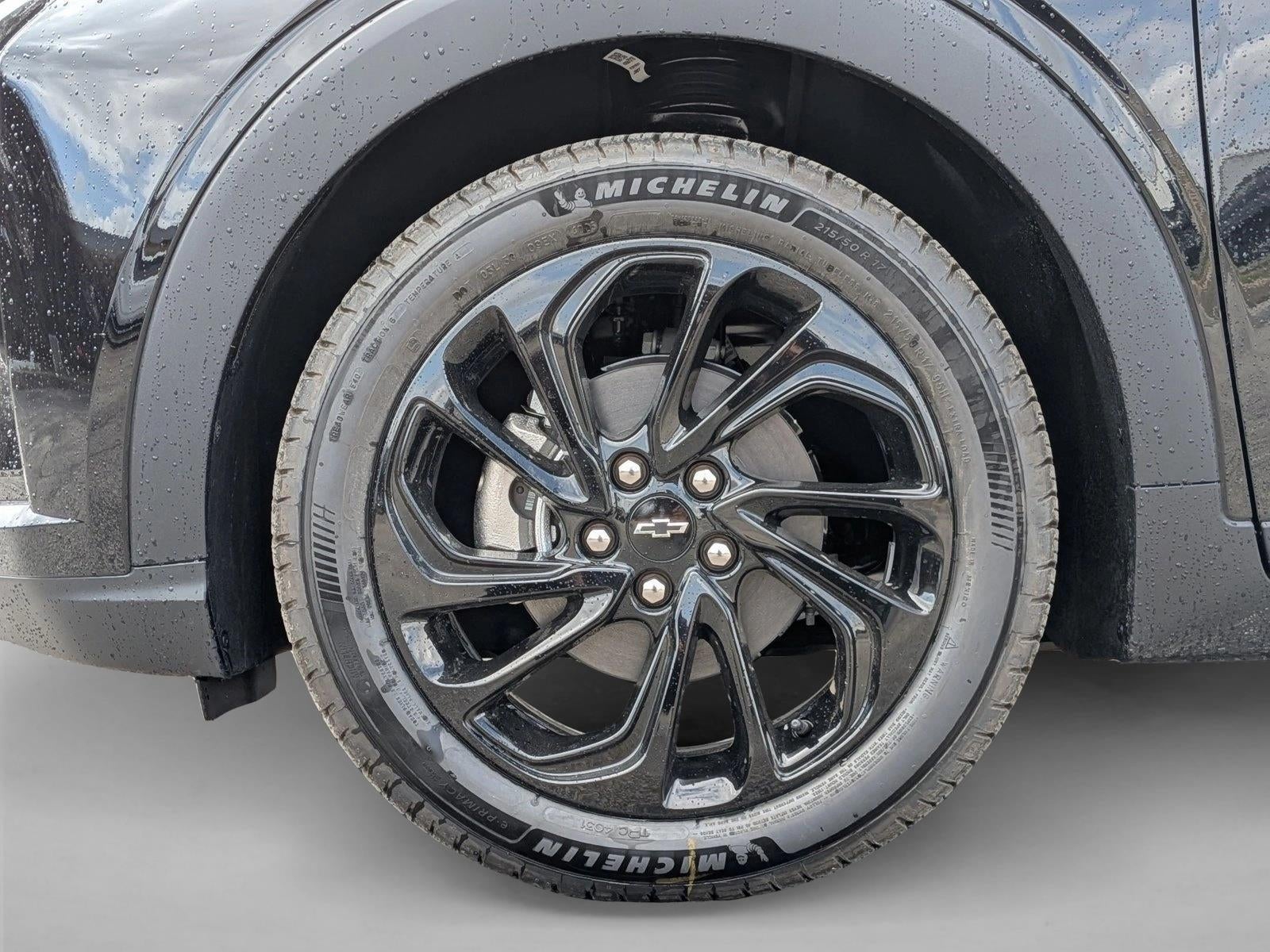 2027 Chevrolet Bolt FWD 4dr RS