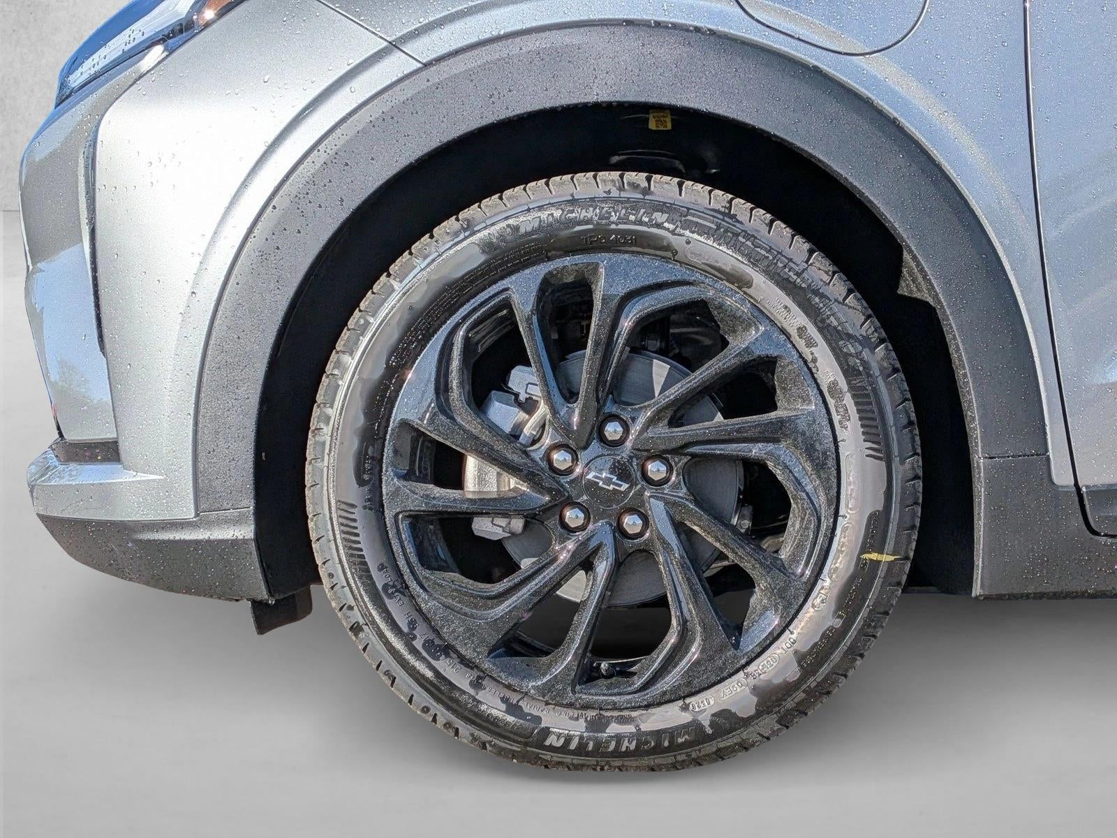 2027 Chevrolet Bolt FWD 4dr RS