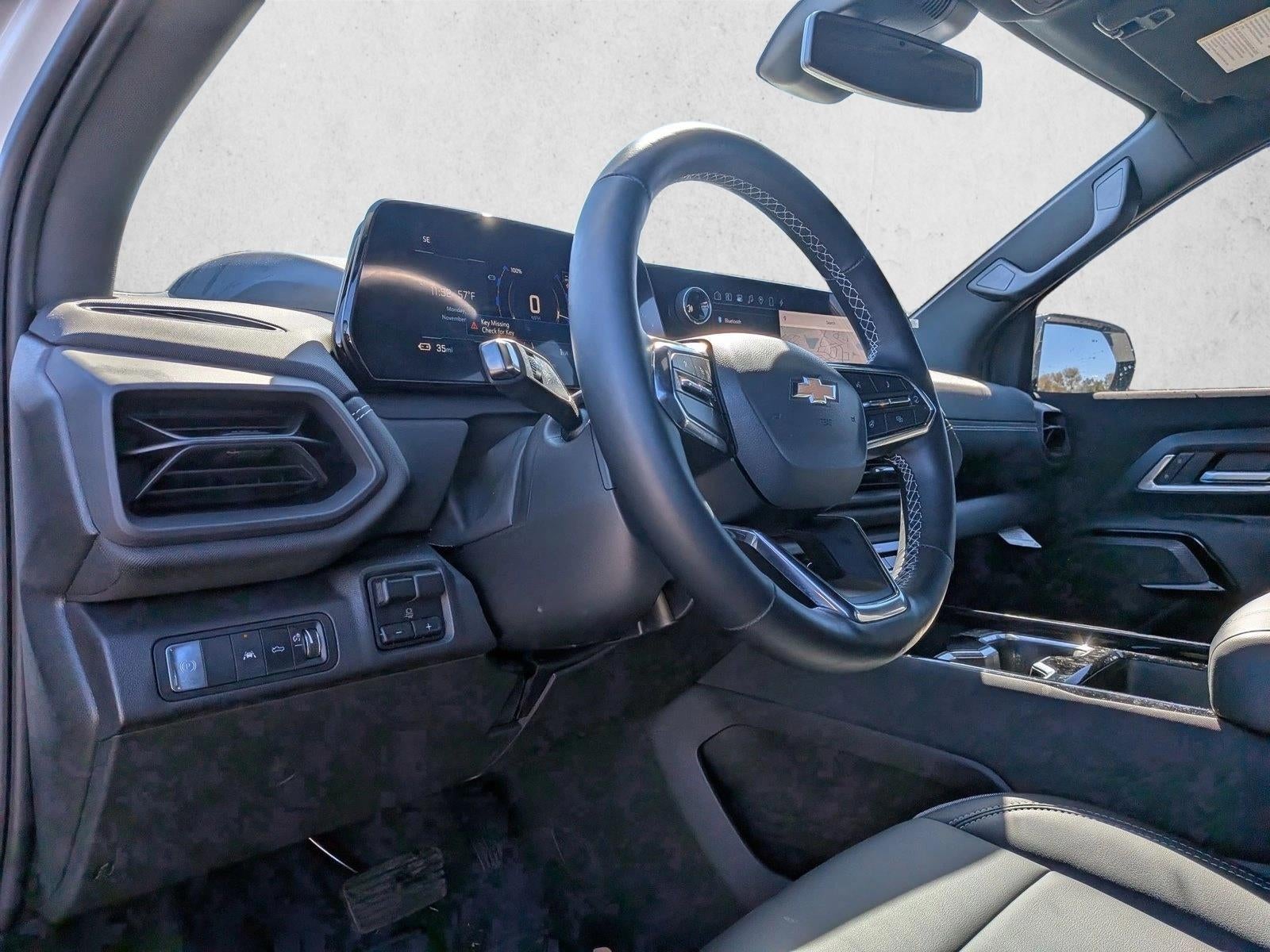 2026 Chevrolet Silverado EV e4WD Crew Cab Standard Range LT