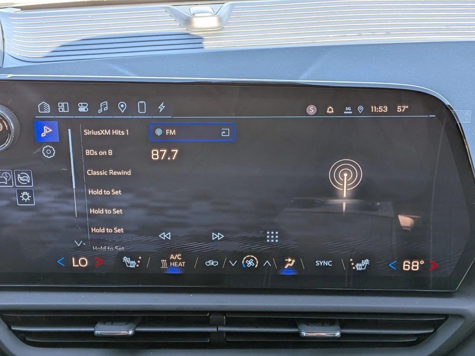 2026 Chevrolet Silverado EV e4WD Crew Cab Standard Range LT