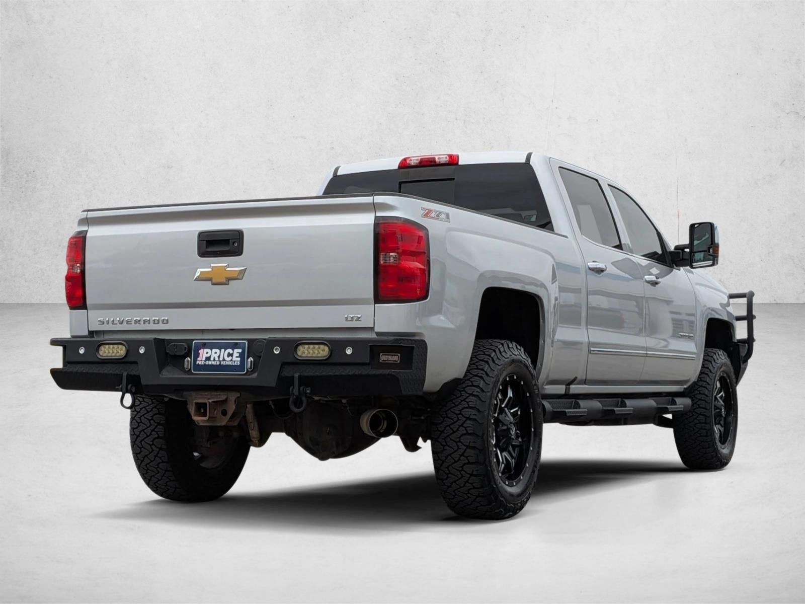 2016 Chevrolet Silverado 2500 HD Crew Cab Standard Box 4-Wheel Drive LTZ