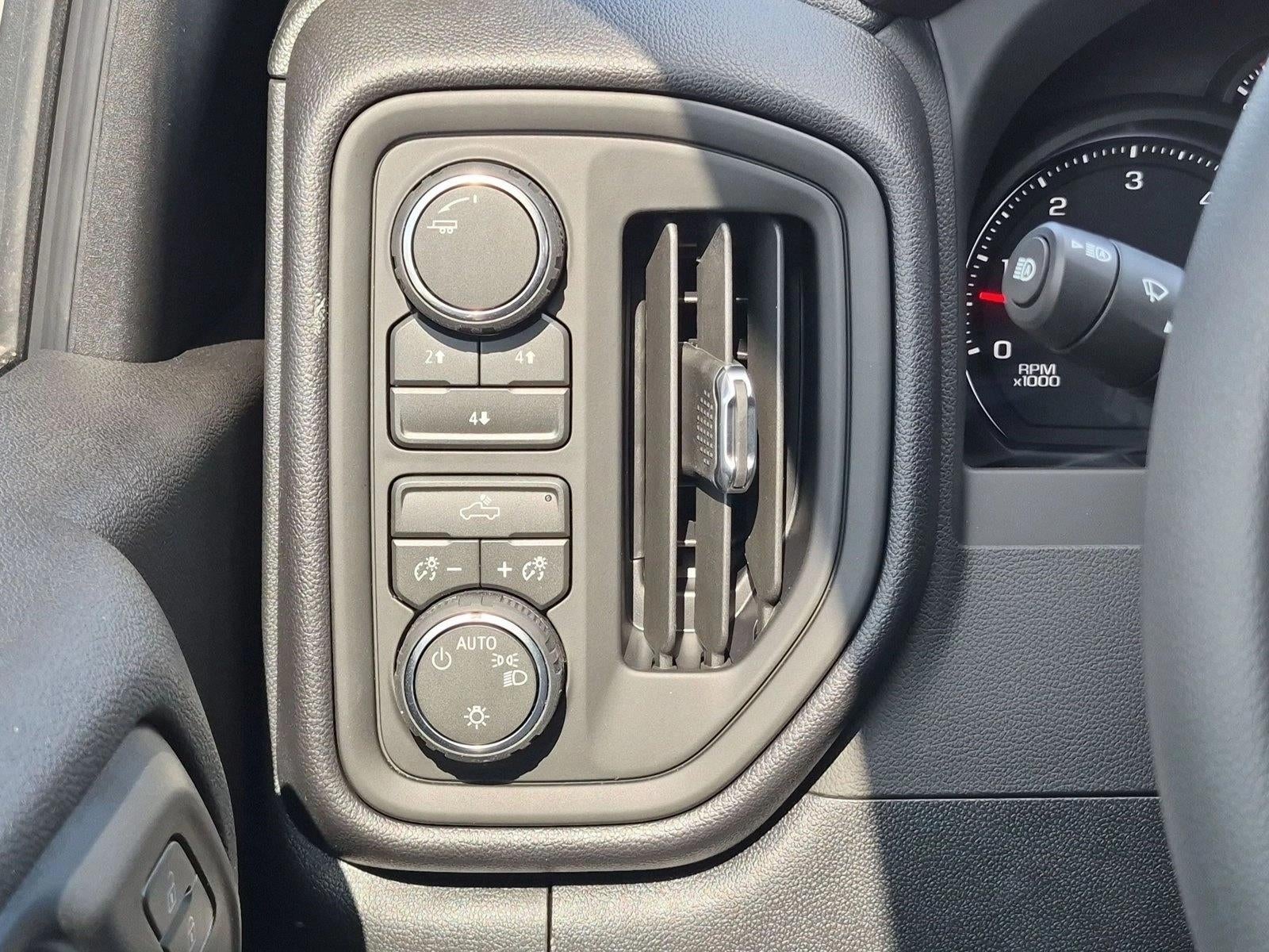 2026 Chevrolet Silverado 2500 HD Crew Cab Long Box 4-Wheel Drive Work Truck