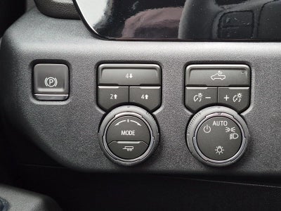 2026 Chevrolet Silverado 2500 HD Crew Cab Standard Box 4-Wheel Drive LT