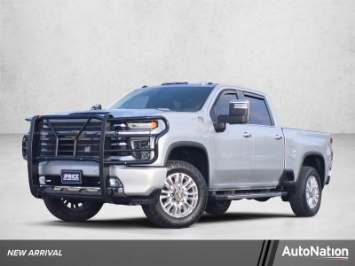 2022 Chevrolet Silverado 2500 HD Crew Cab Standard Box 4-Wheel Drive High Country