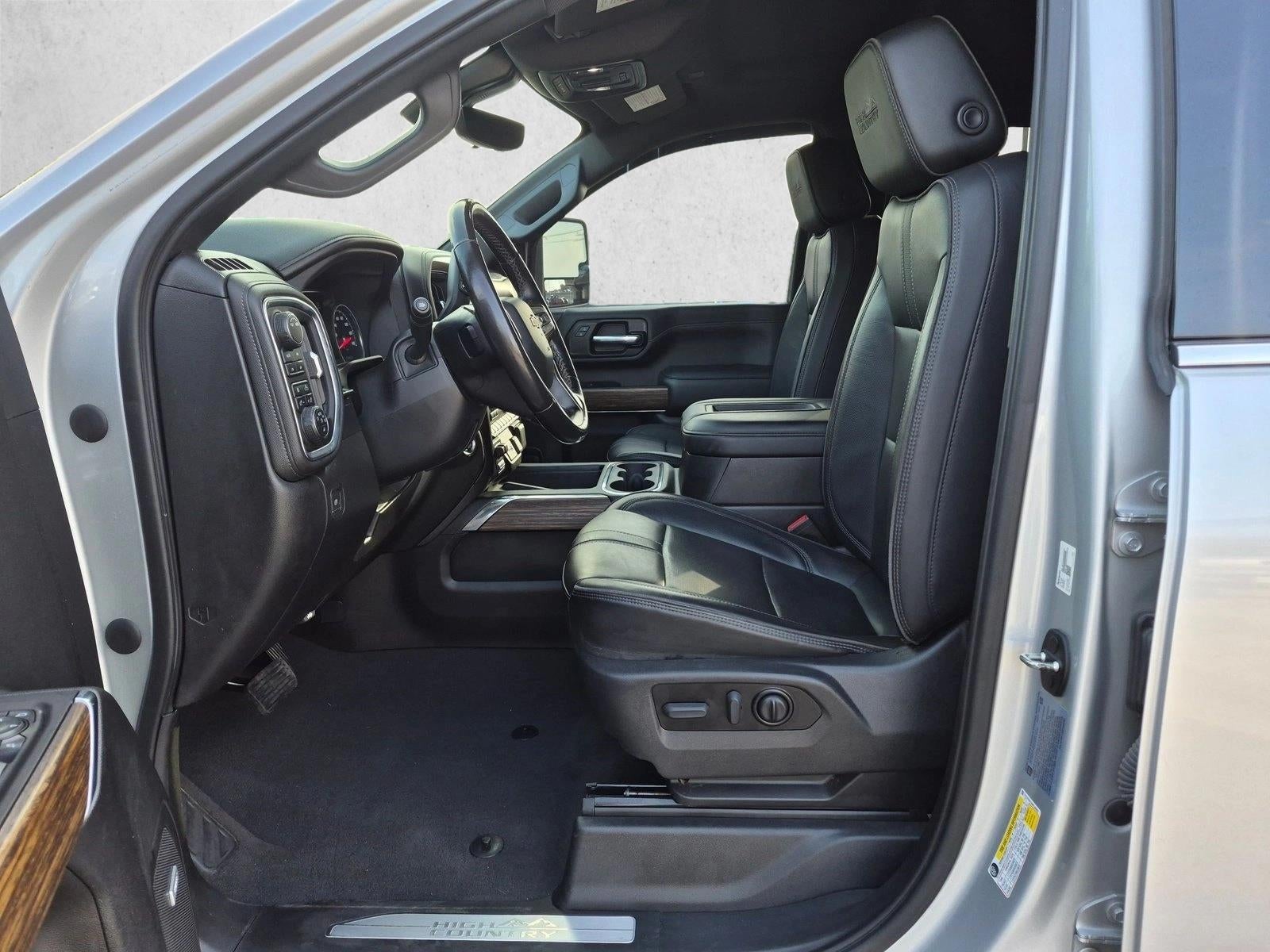 2022 Chevrolet Silverado 2500 HD Crew Cab Standard Box 4-Wheel Drive High Country