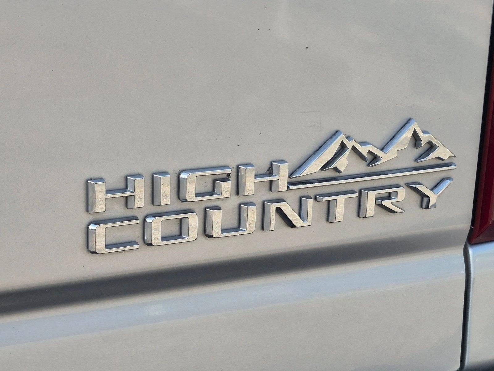 2022 Chevrolet Silverado 2500 HD Crew Cab Standard Box 4-Wheel Drive High Country