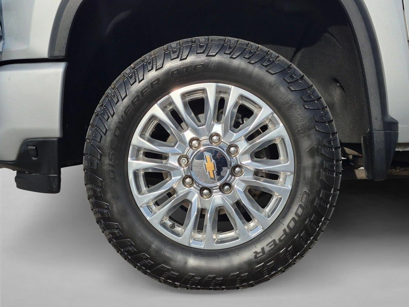 2022 Chevrolet Silverado 2500 HD Crew Cab Standard Box 4-Wheel Drive High Country