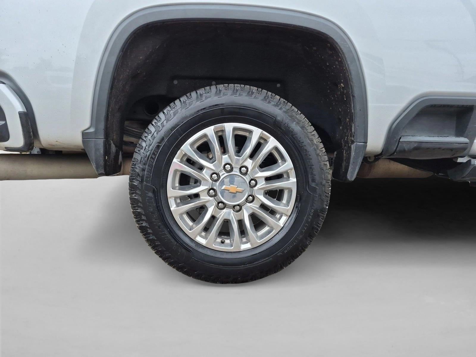 2021 Chevrolet Silverado 2500 HD Crew Cab Standard Box 4-Wheel Drive High Country