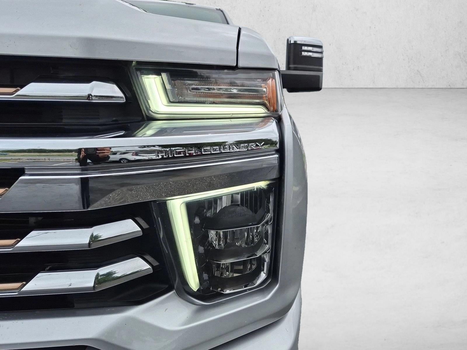 2021 Chevrolet Silverado 2500 HD Crew Cab Standard Box 4-Wheel Drive High Country