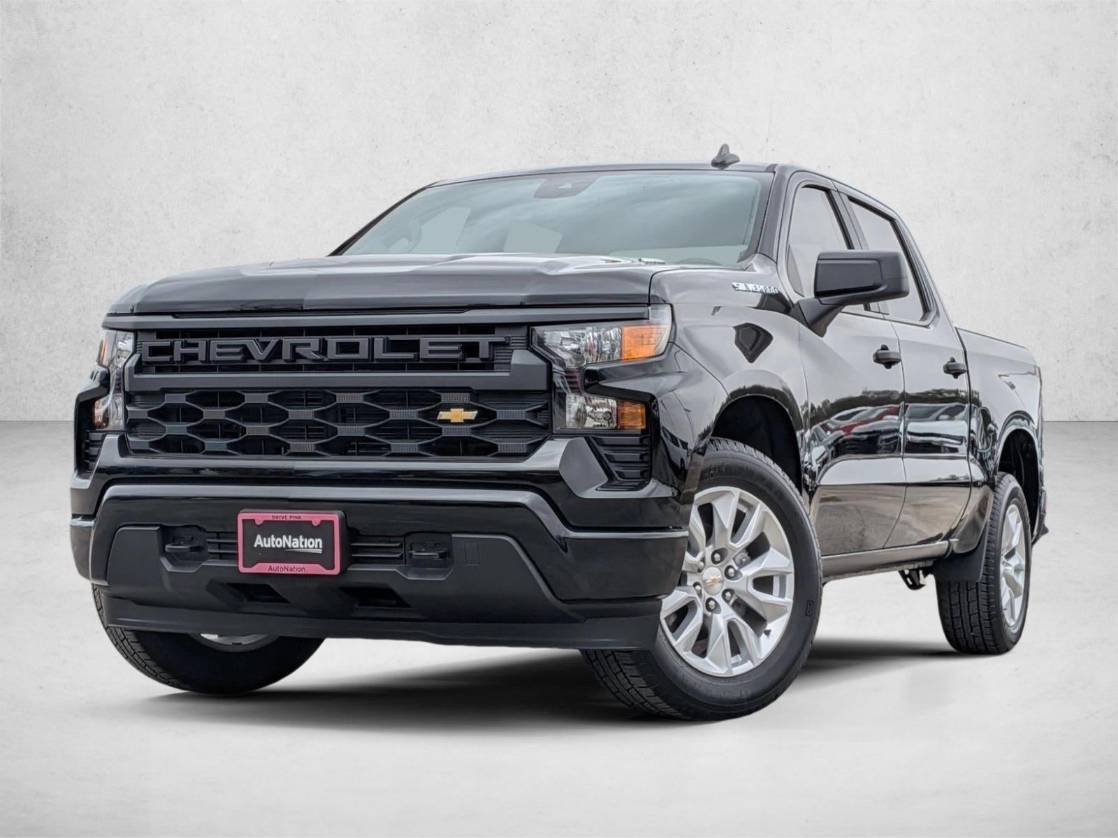 2026 Chevrolet Silverado 1500 Crew Cab Short Box 2-Wheel Drive Custom