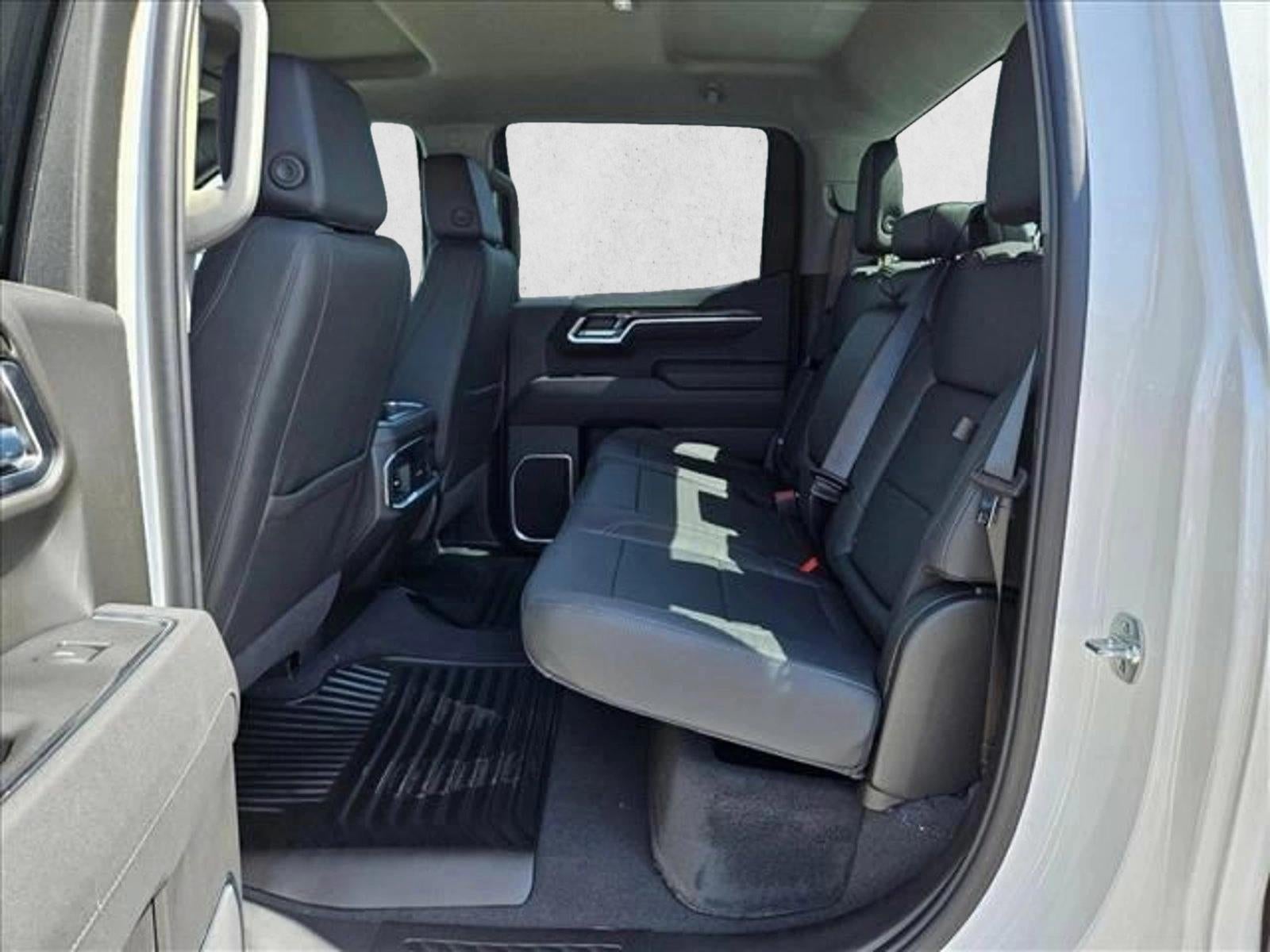 2025 Chevrolet Silverado 1500 Crew Cab Short Box 2-Wheel Drive LTZ