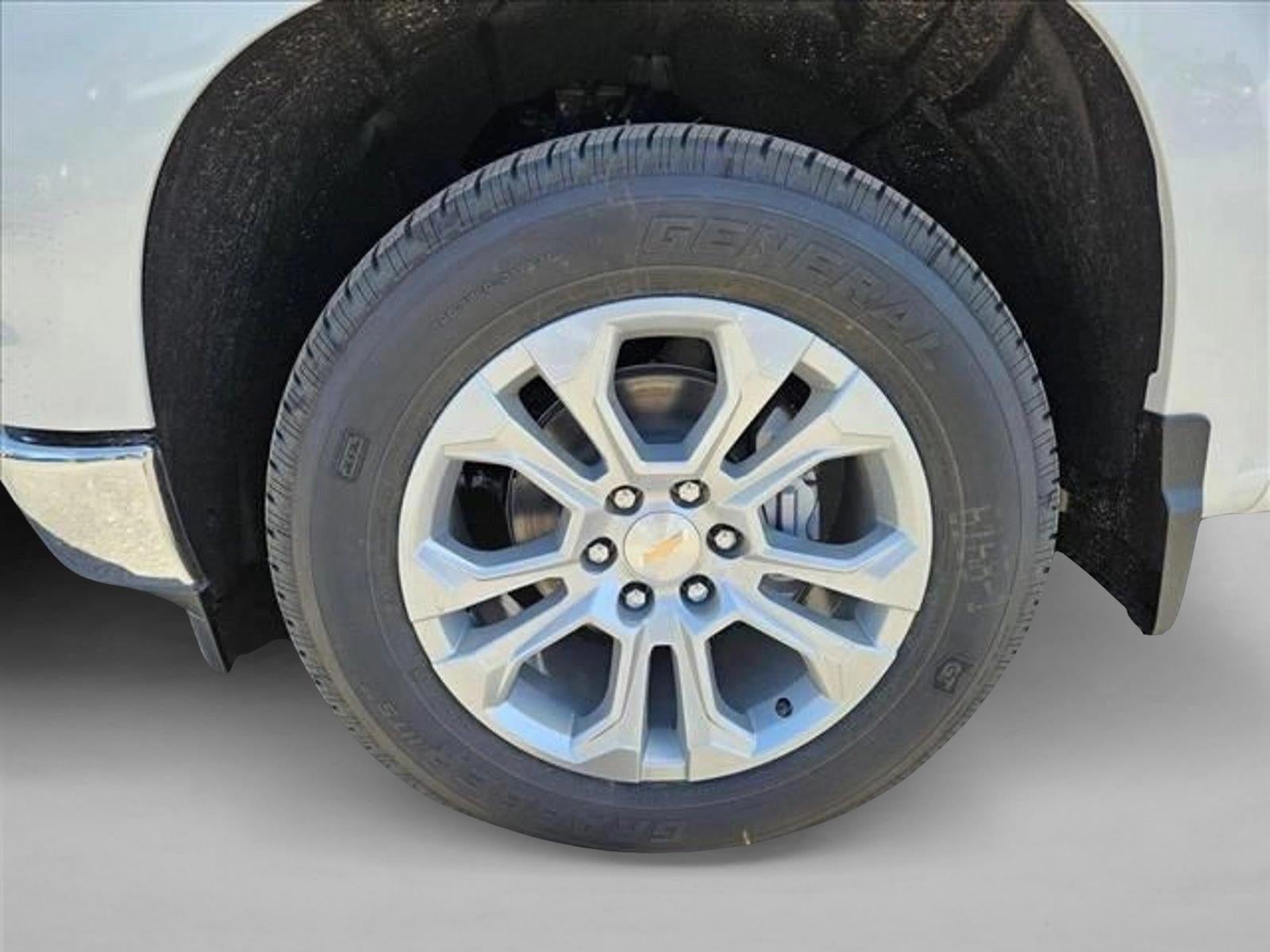 2025 Chevrolet Silverado 1500 Crew Cab Short Box 2-Wheel Drive LTZ