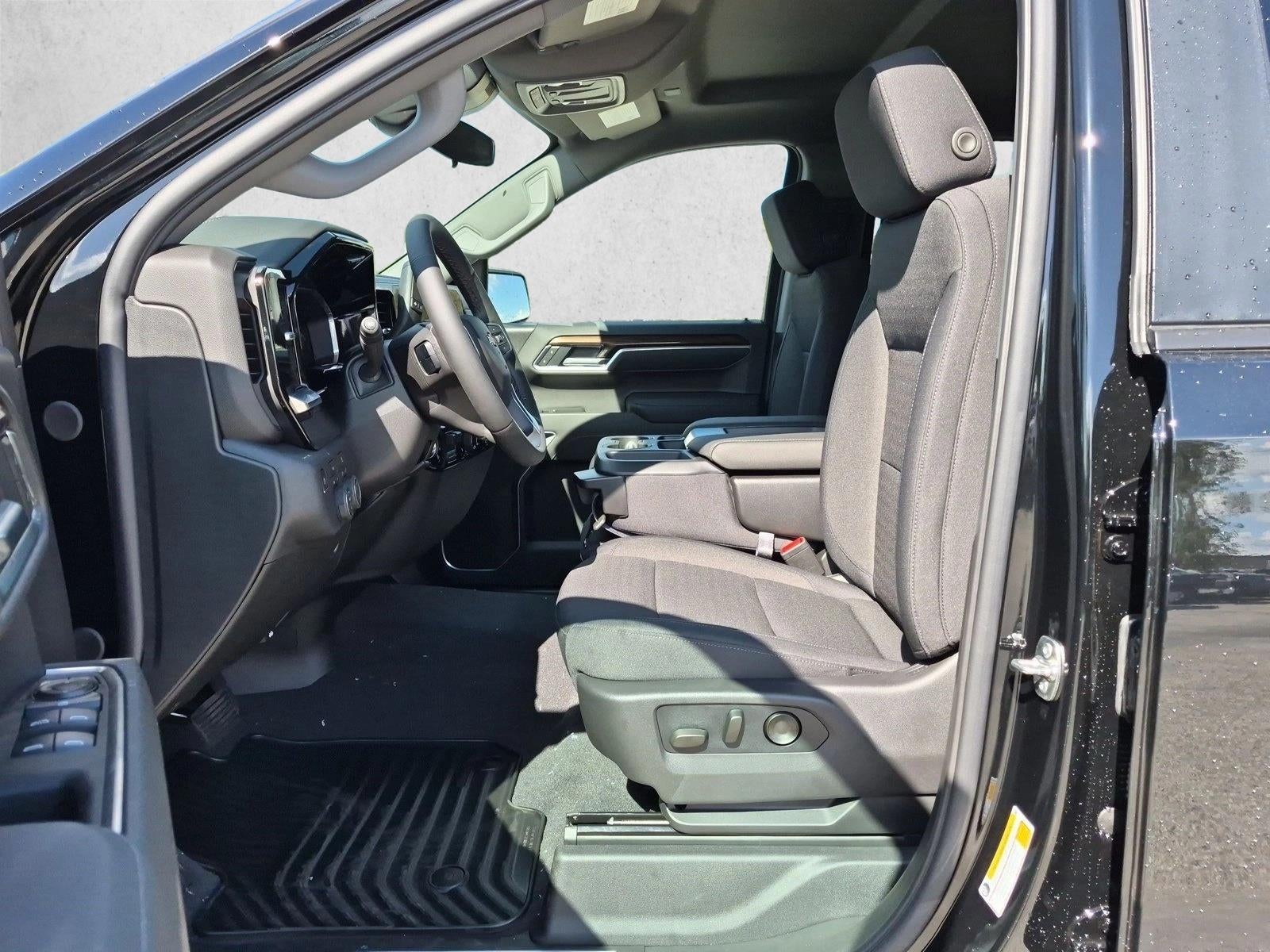 2026 Chevrolet Silverado 1500 Crew Cab Short Box 4-Wheel Drive LT 2FL