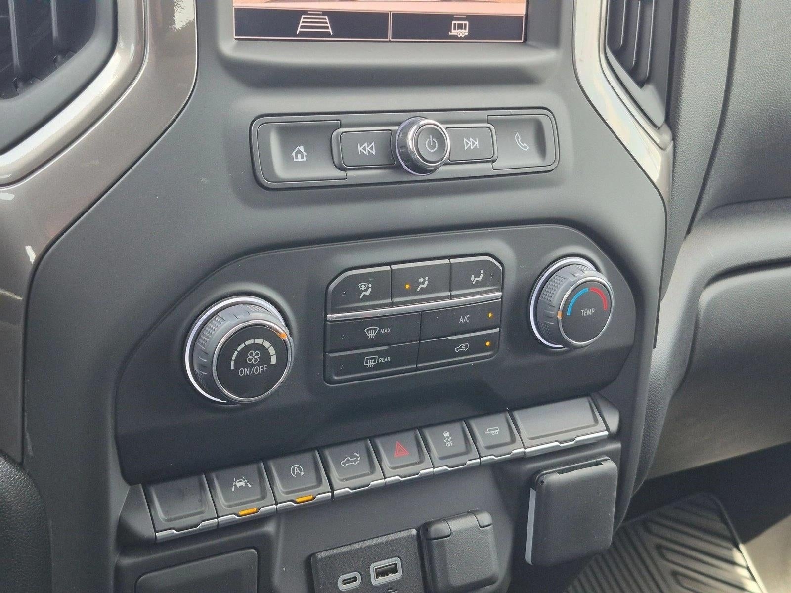 2026 Chevrolet Silverado 1500 Double Cab Standard Box 2-Wheel Drive Custom