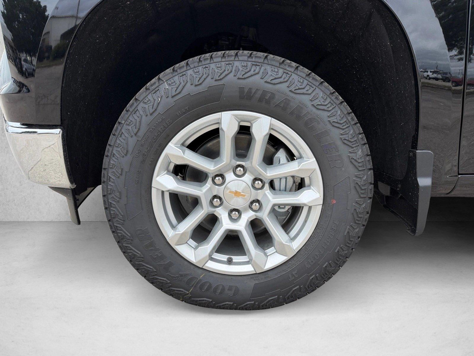 2026 Chevrolet Silverado 1500 Crew Cab Standard Box 4-Wheel Drive LT