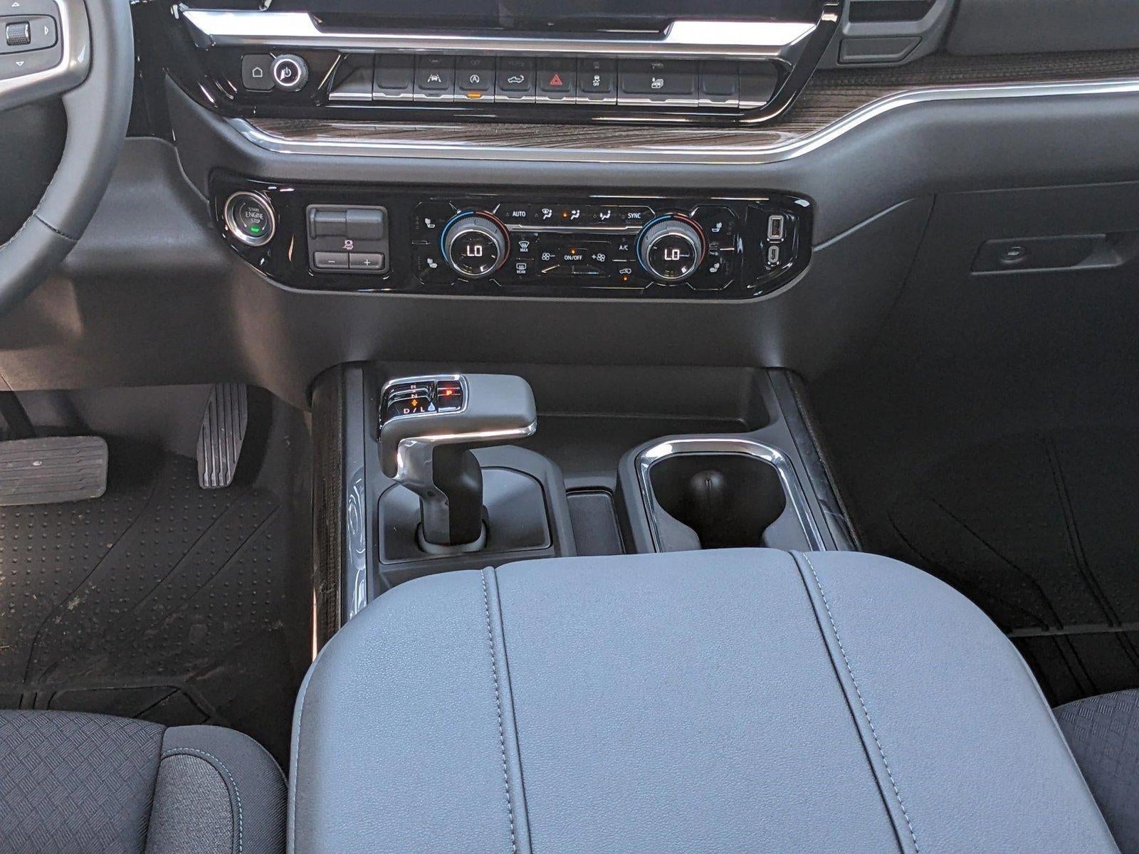 2025 Chevrolet Silverado 1500 Crew Cab Short Box 4-Wheel Drive RST