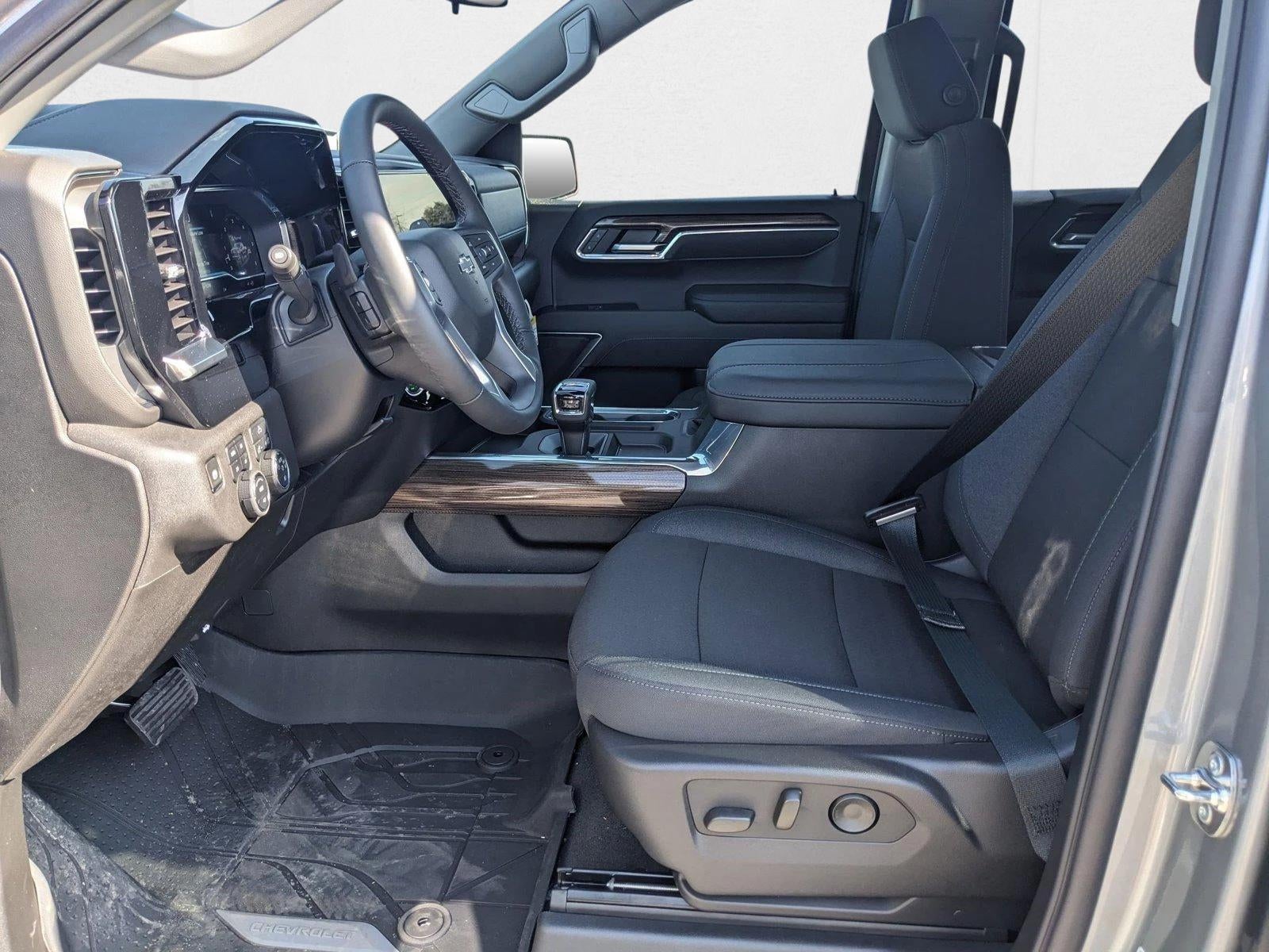 2025 Chevrolet Silverado 1500 Crew Cab Short Box 4-Wheel Drive RST