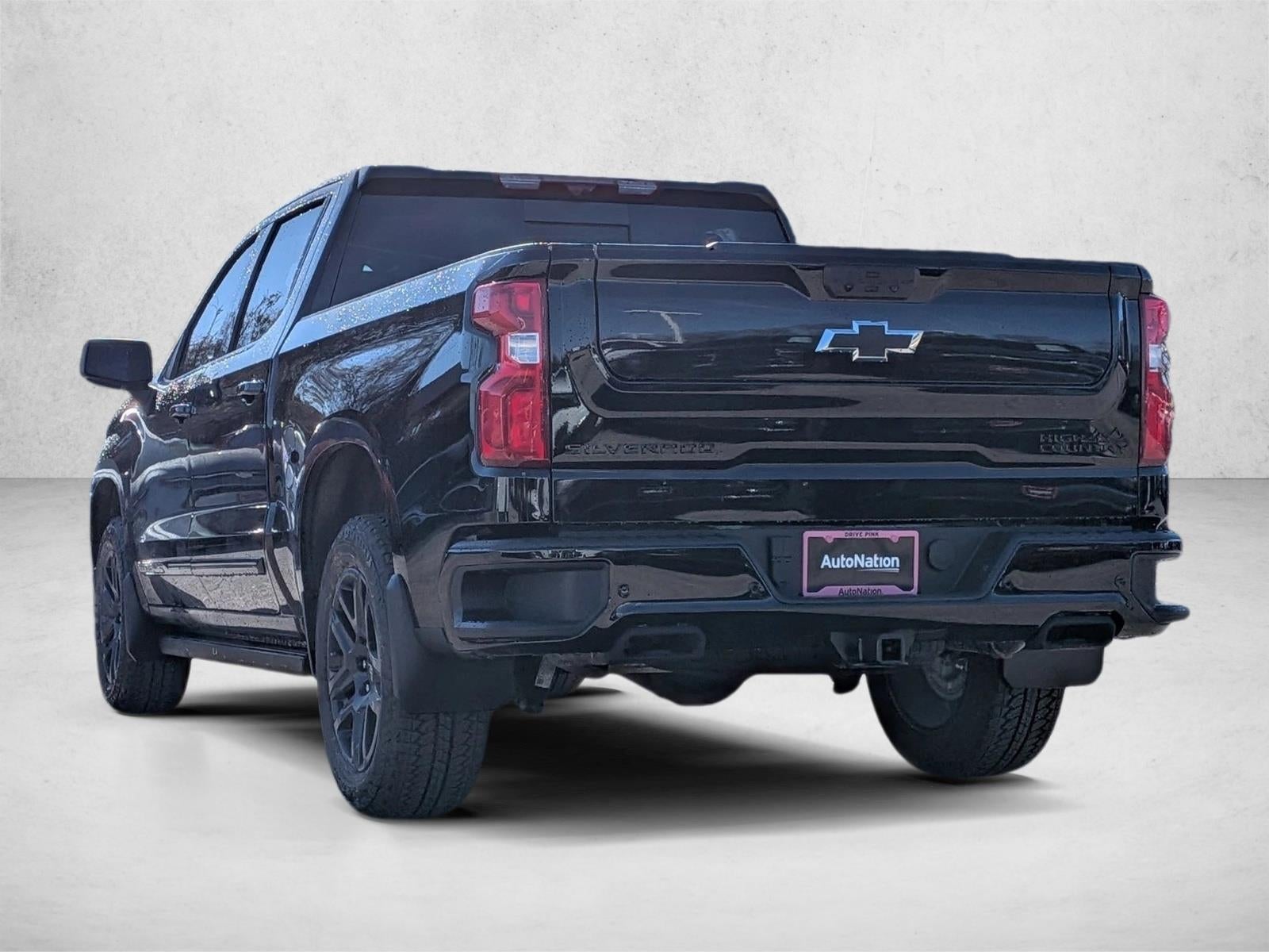 2026 Chevrolet Silverado 1500 Crew Cab Short Box 4-Wheel Drive High Country