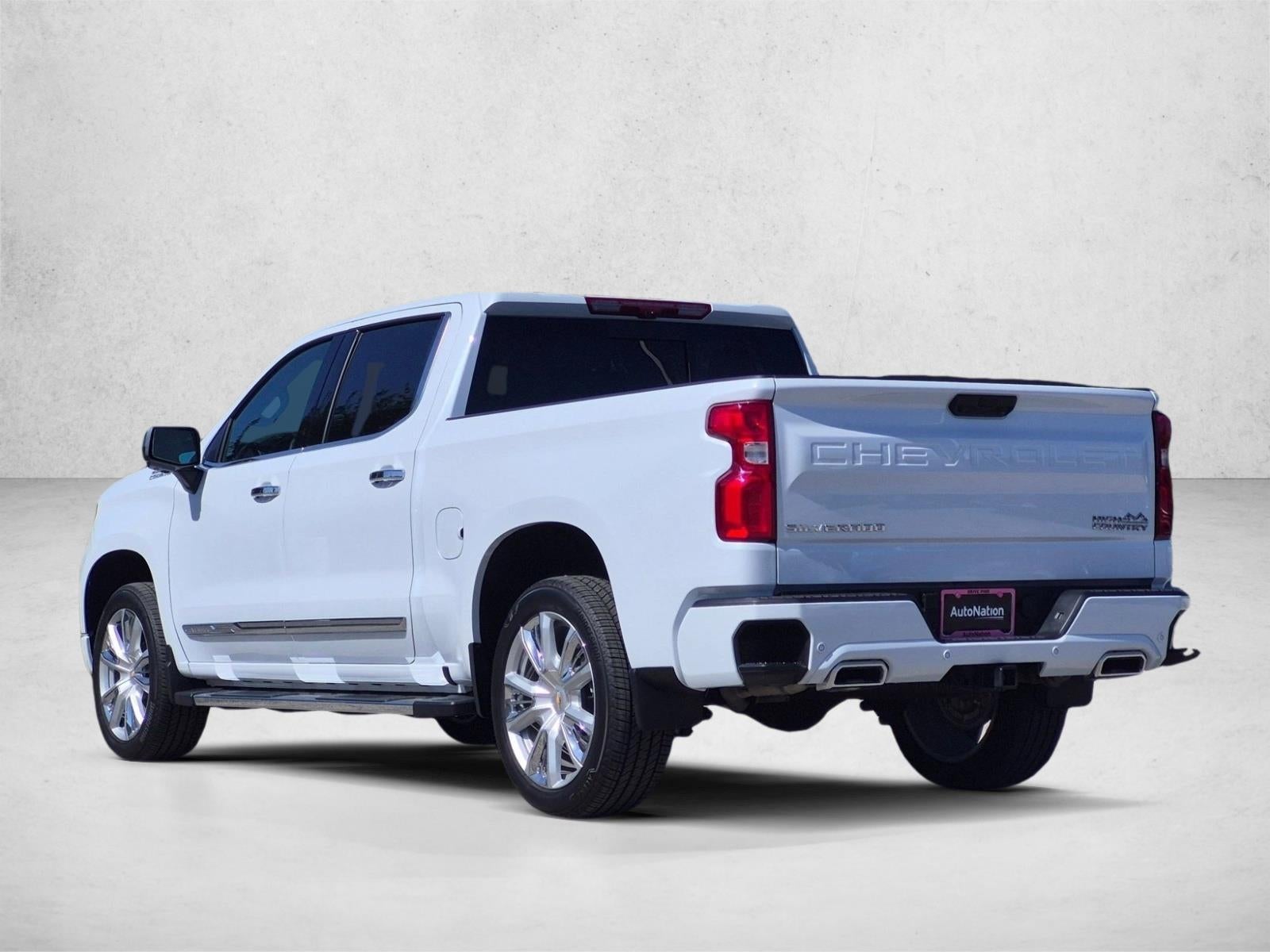 2026 Chevrolet Silverado 1500 Crew Cab Short Box 4-Wheel Drive High Country