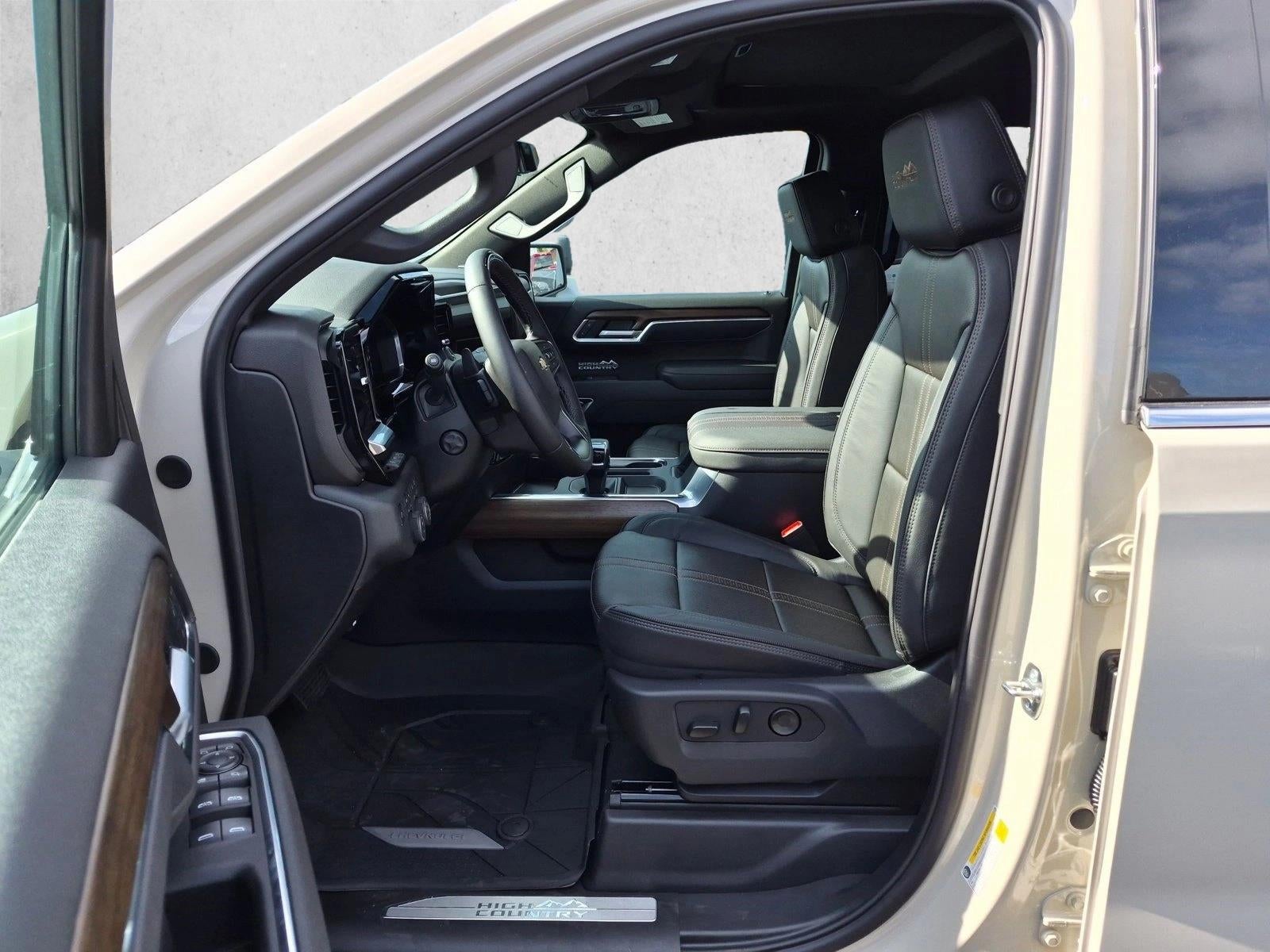 2026 Chevrolet Silverado 1500 Crew Cab Short Box 4-Wheel Drive High Country