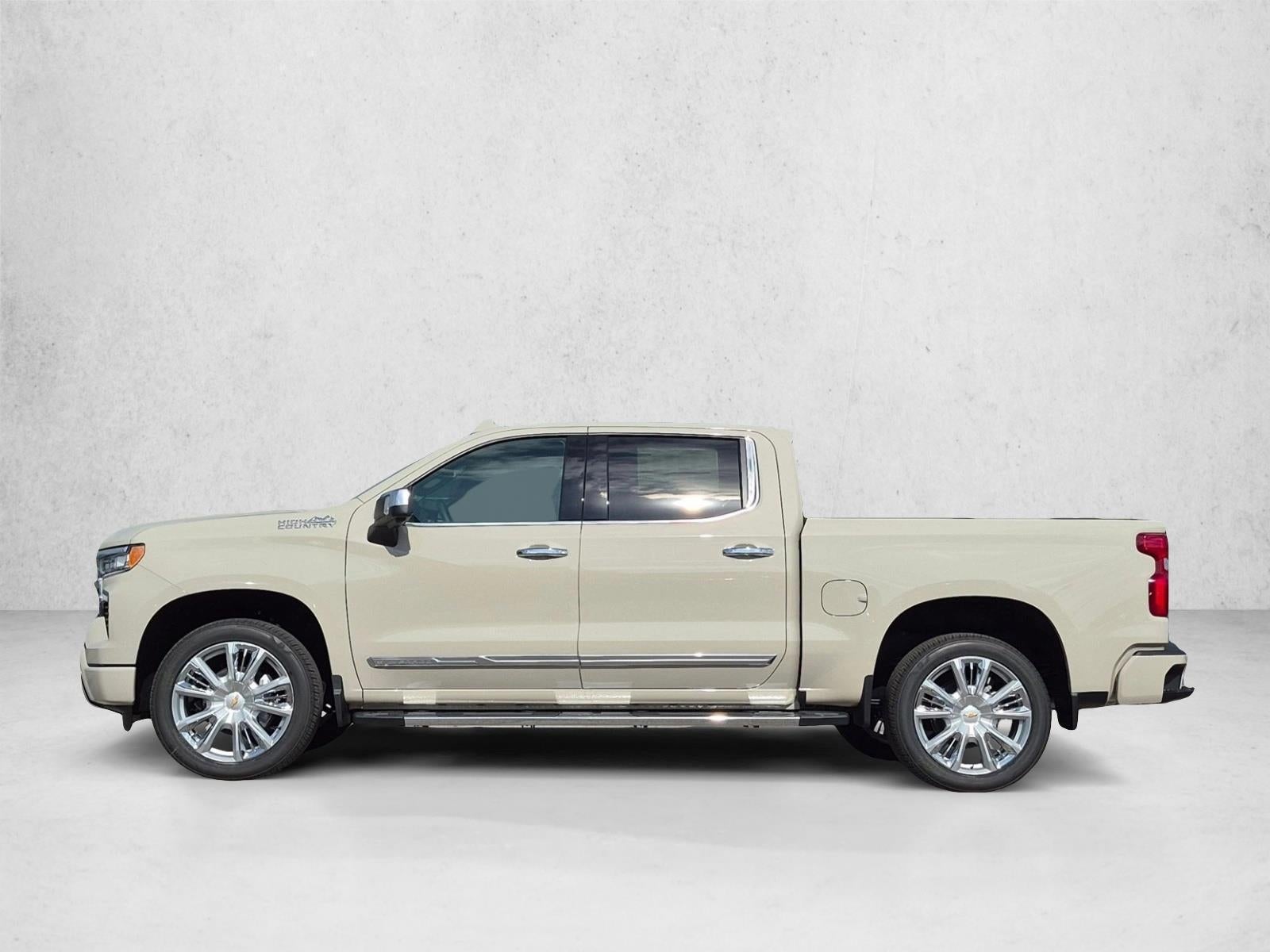 2026 Chevrolet Silverado 1500 Crew Cab Short Box 4-Wheel Drive High Country