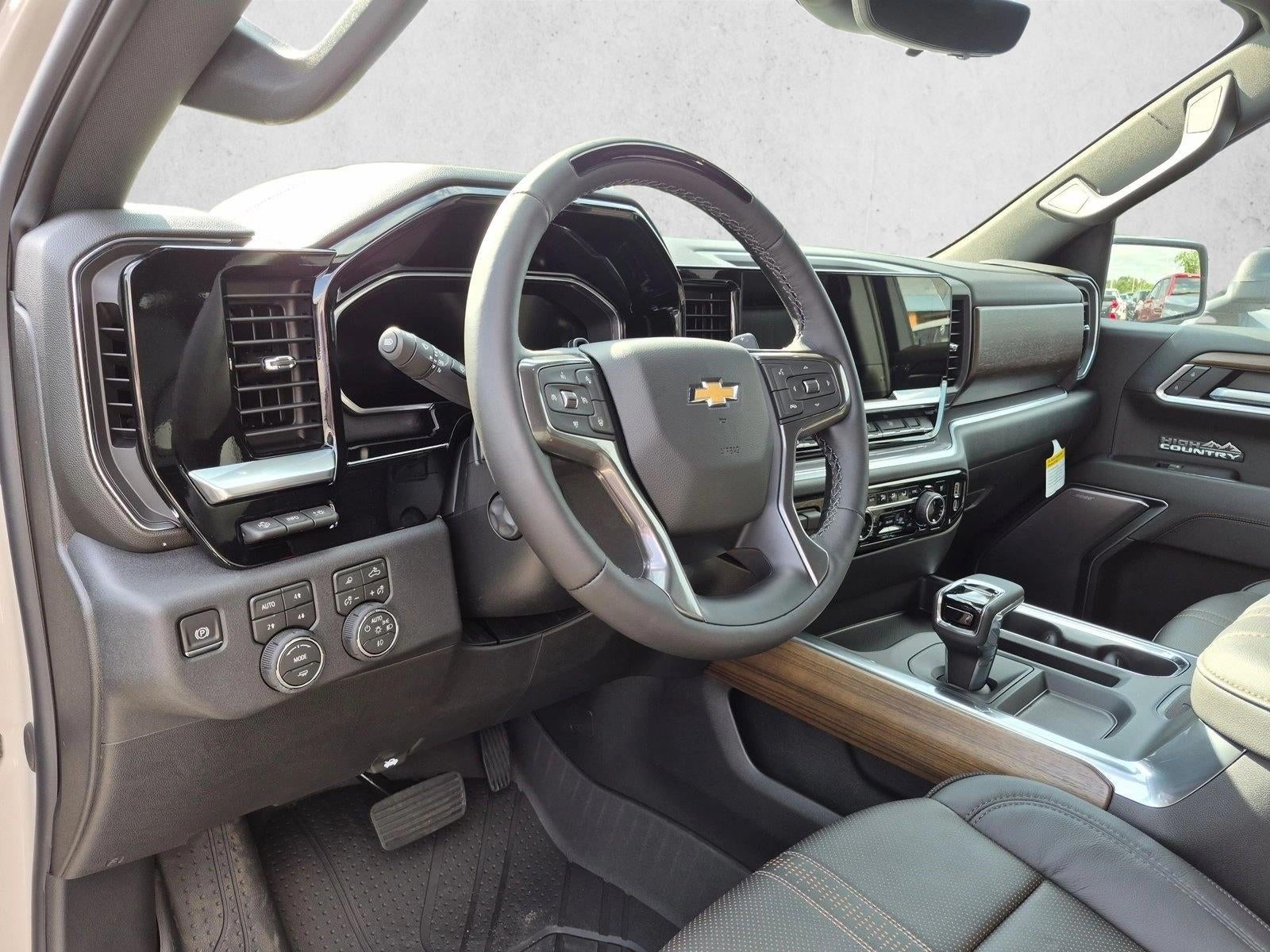2026 Chevrolet Silverado 1500 Crew Cab Short Box 4-Wheel Drive High Country